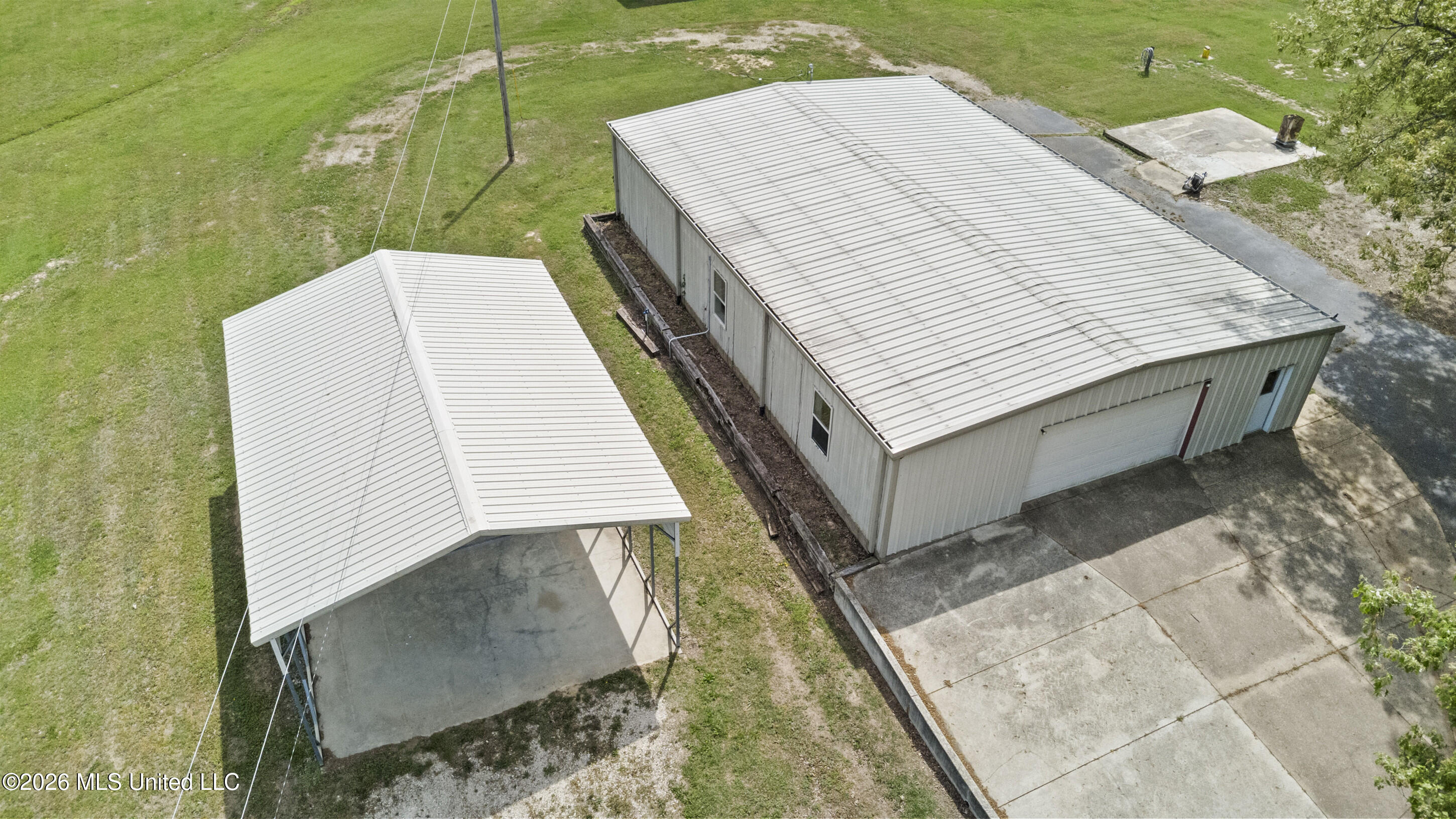 3876 Bett-thyatira Road Property Photo 8