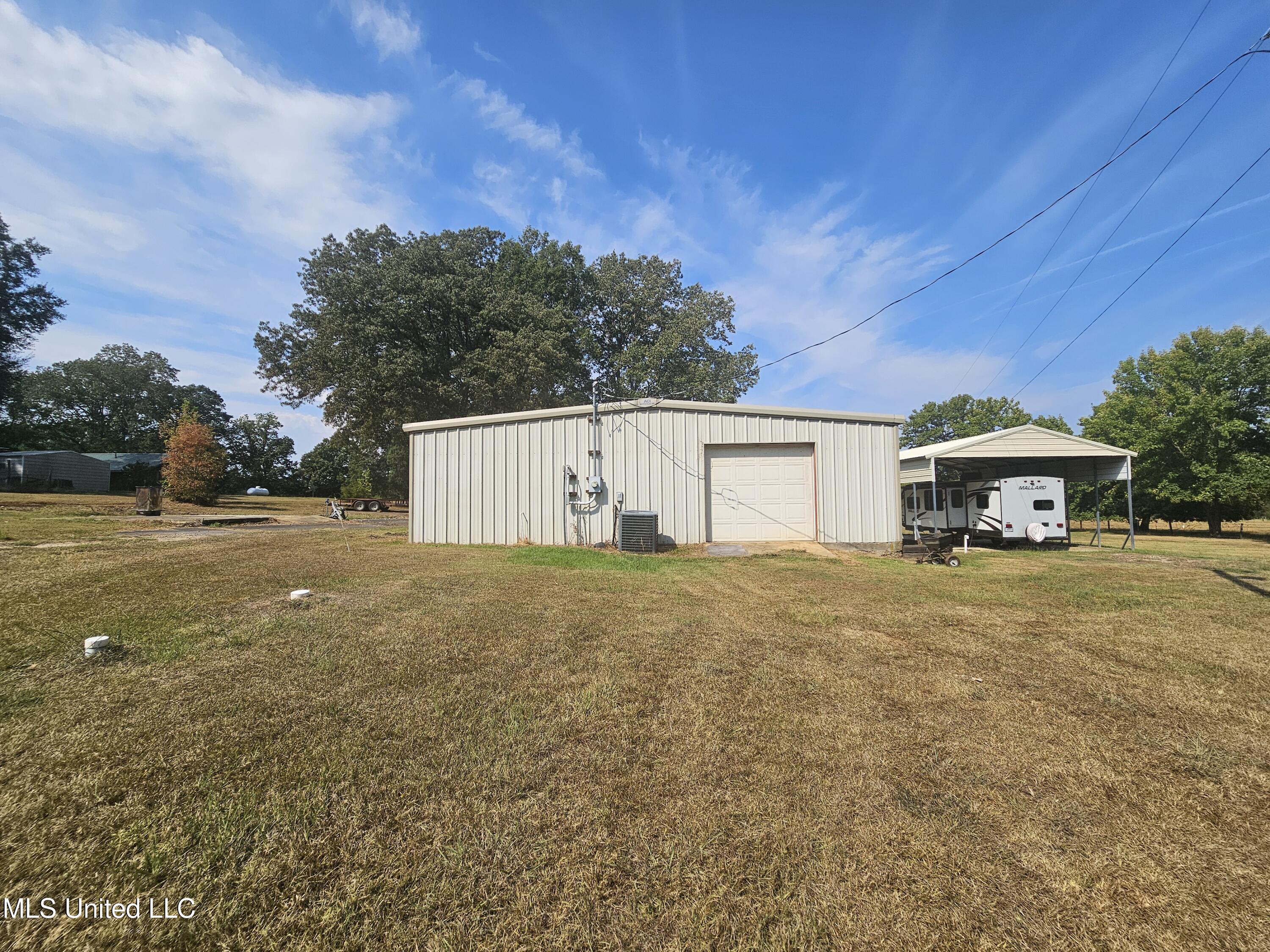 3876 Bett-thyatira Road Property Photo 9