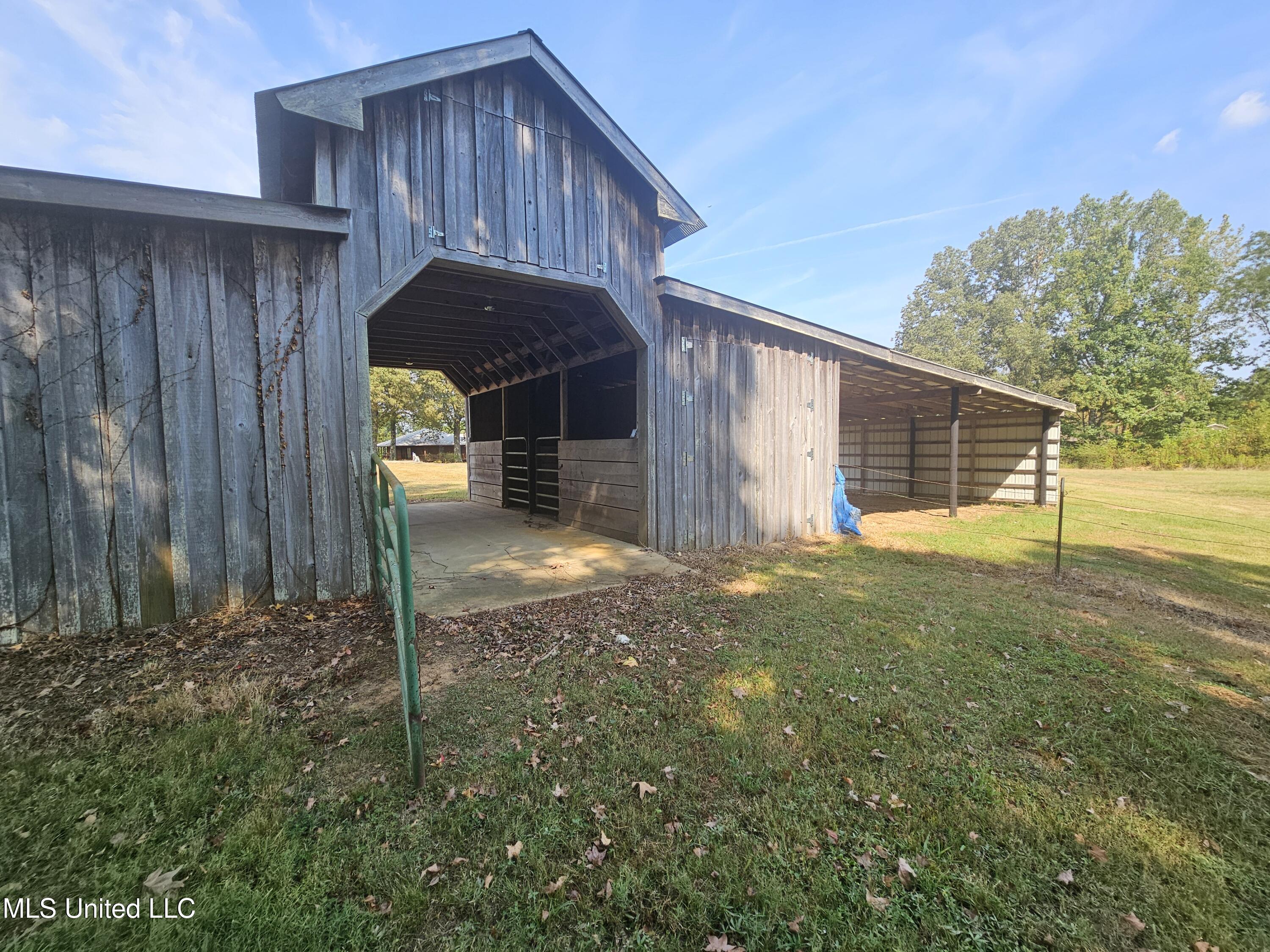 3876 Bett-thyatira Road Property Photo 15