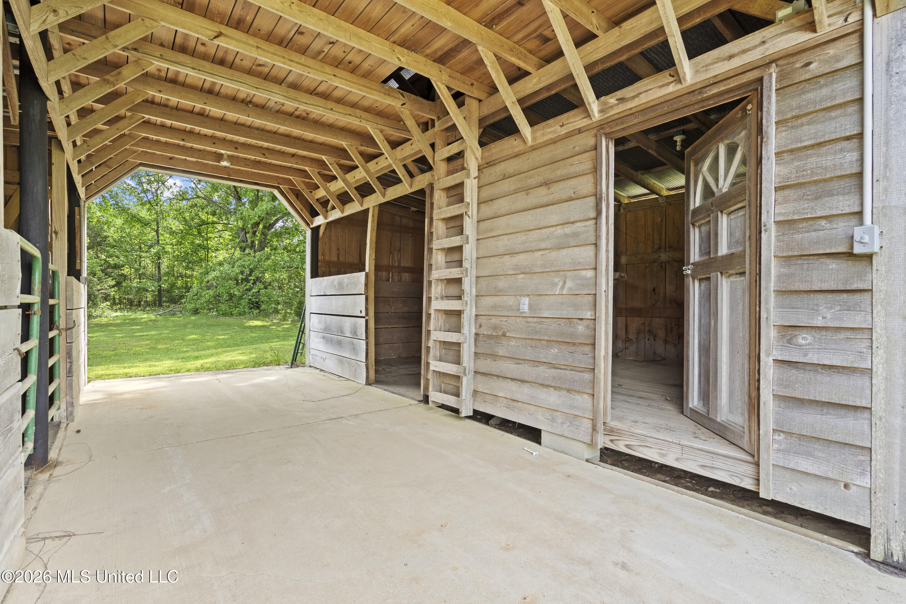 3876 Bett-thyatira Road Property Photo 16
