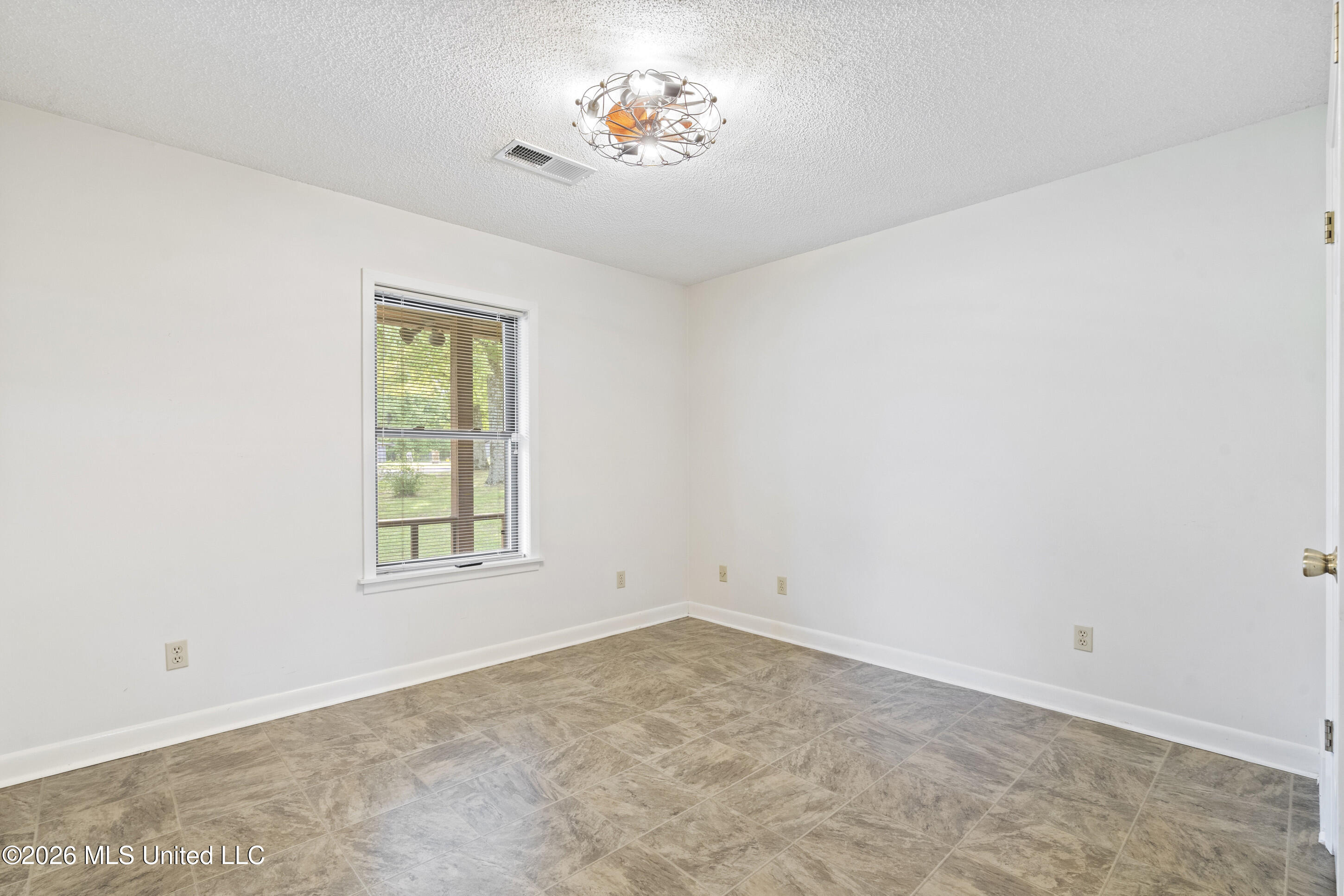 3876 Bett-thyatira Road Property Photo 37