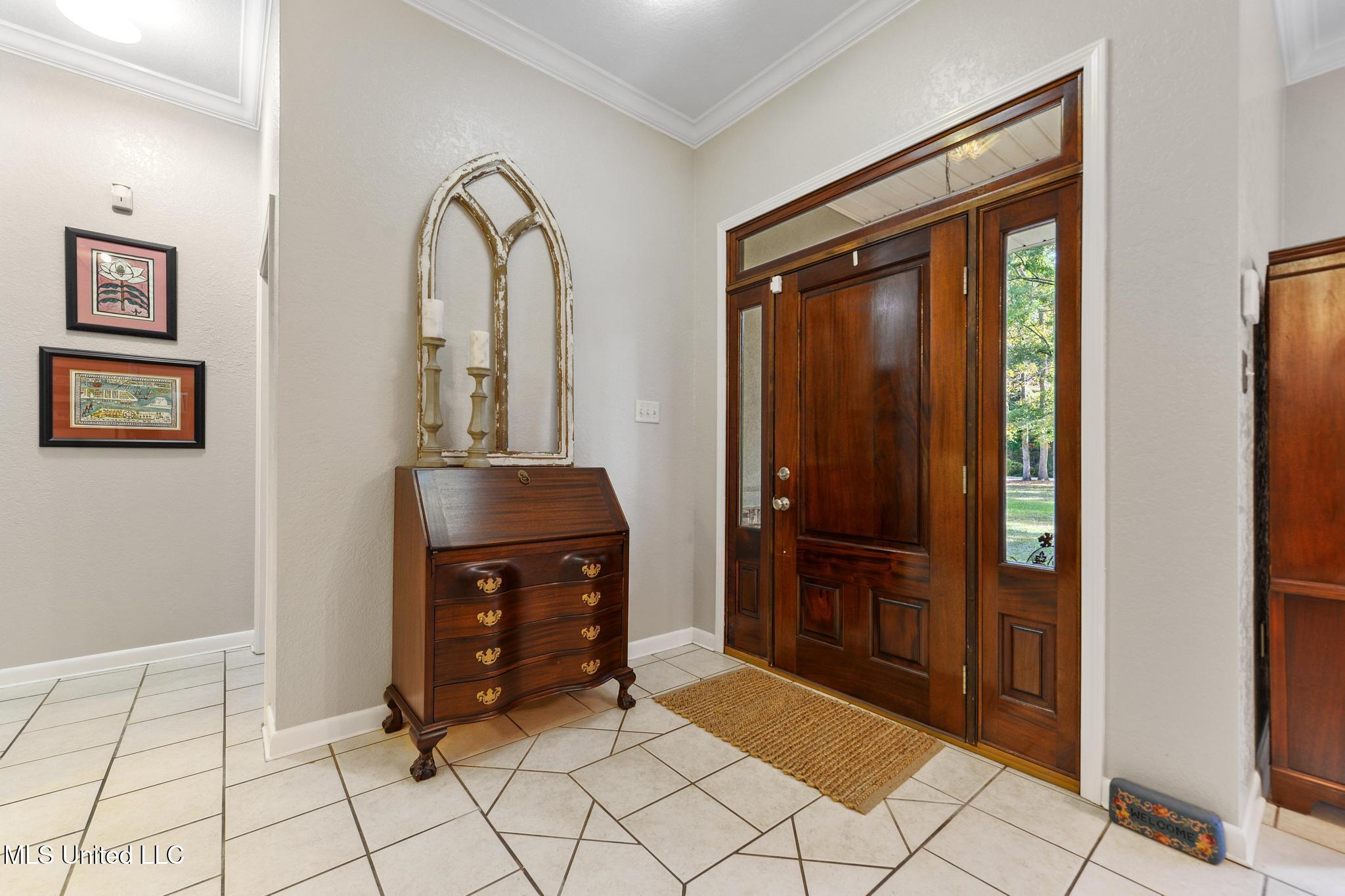 17 Zettel Road Property Photo 5