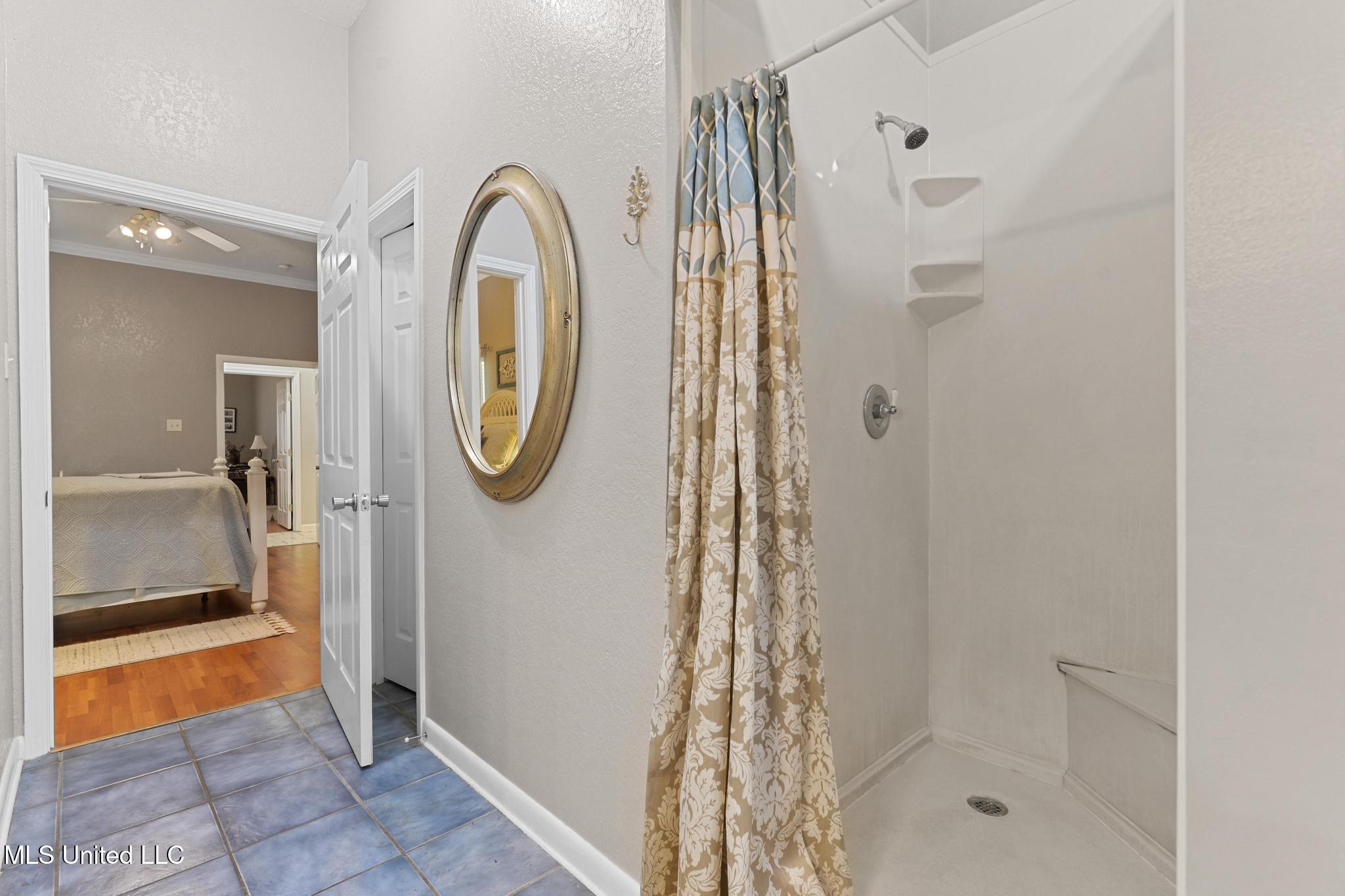 17 Zettel Road Property Photo 20