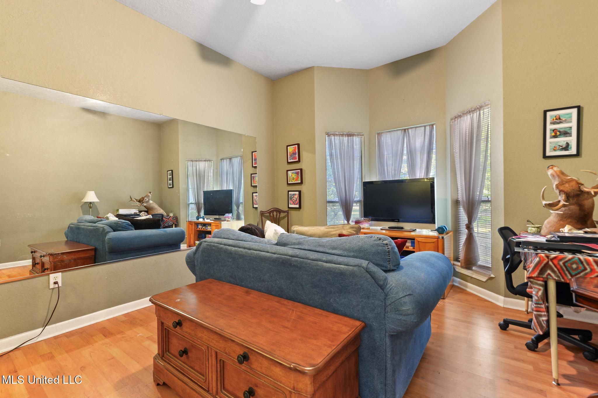 17 Zettel Road Property Photo 21