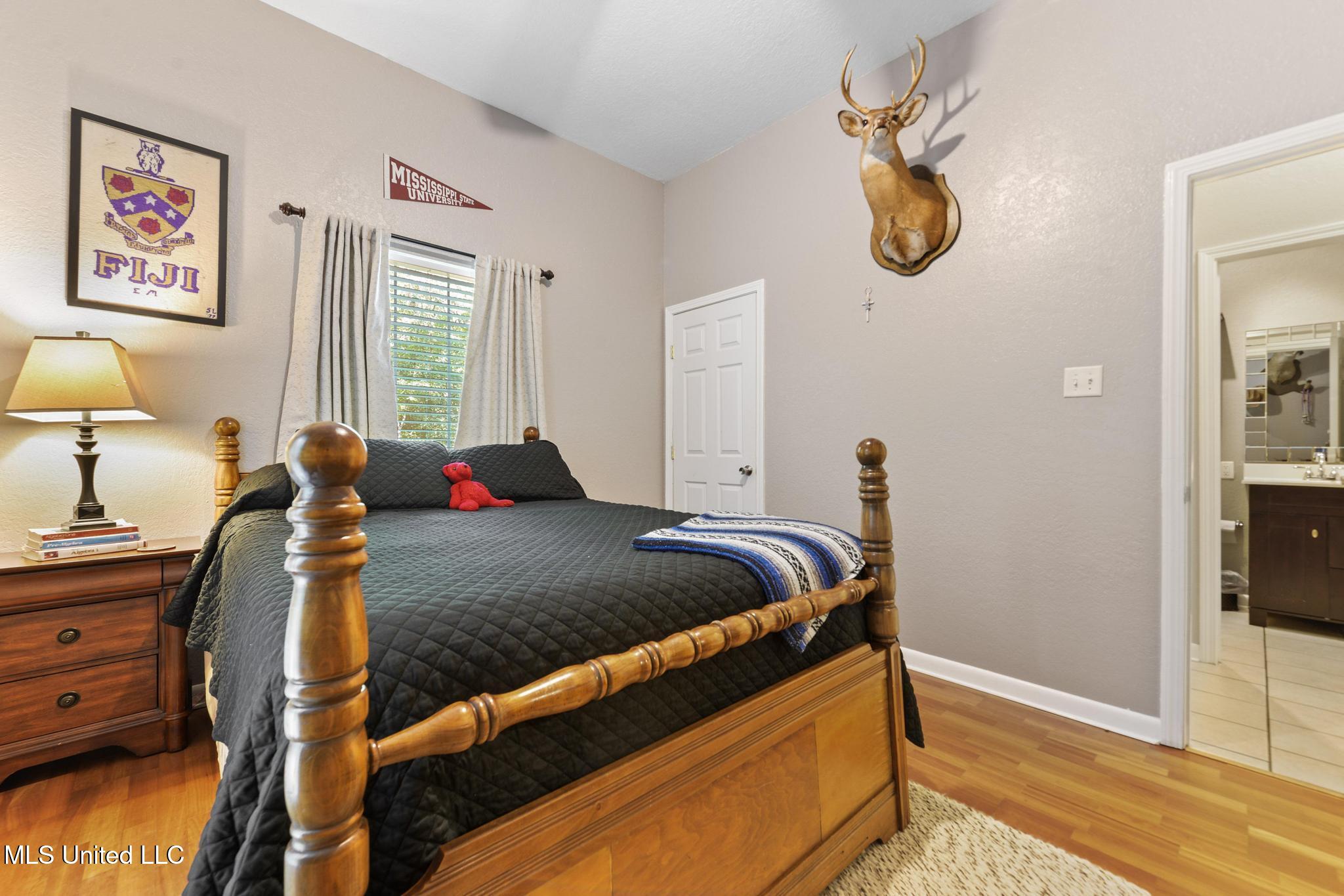 17 Zettel Road Property Photo 29