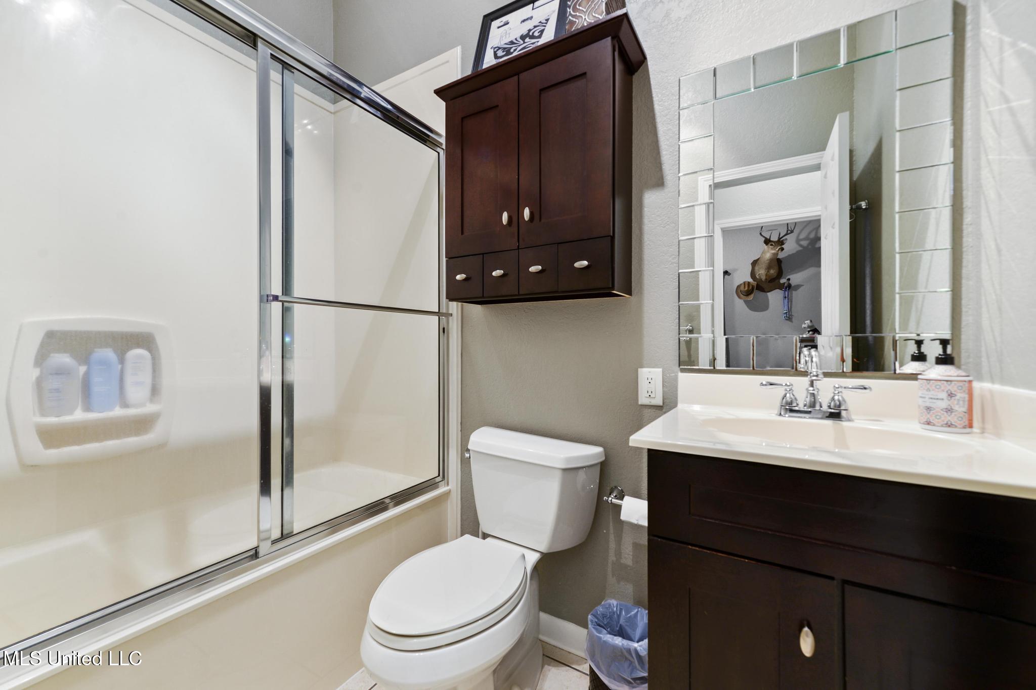 17 Zettel Road Property Photo 30