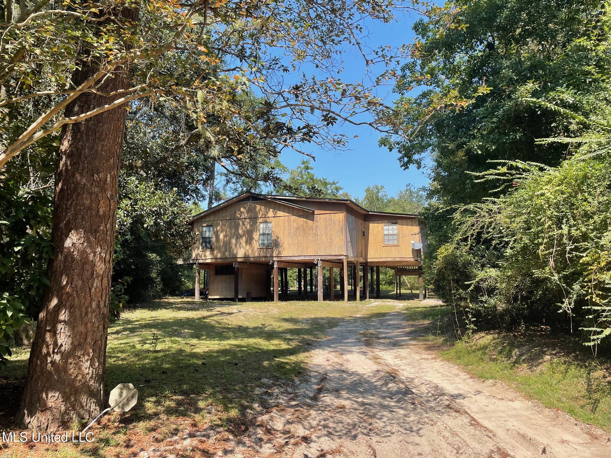 13282 Shirene Lane Property Photo 1