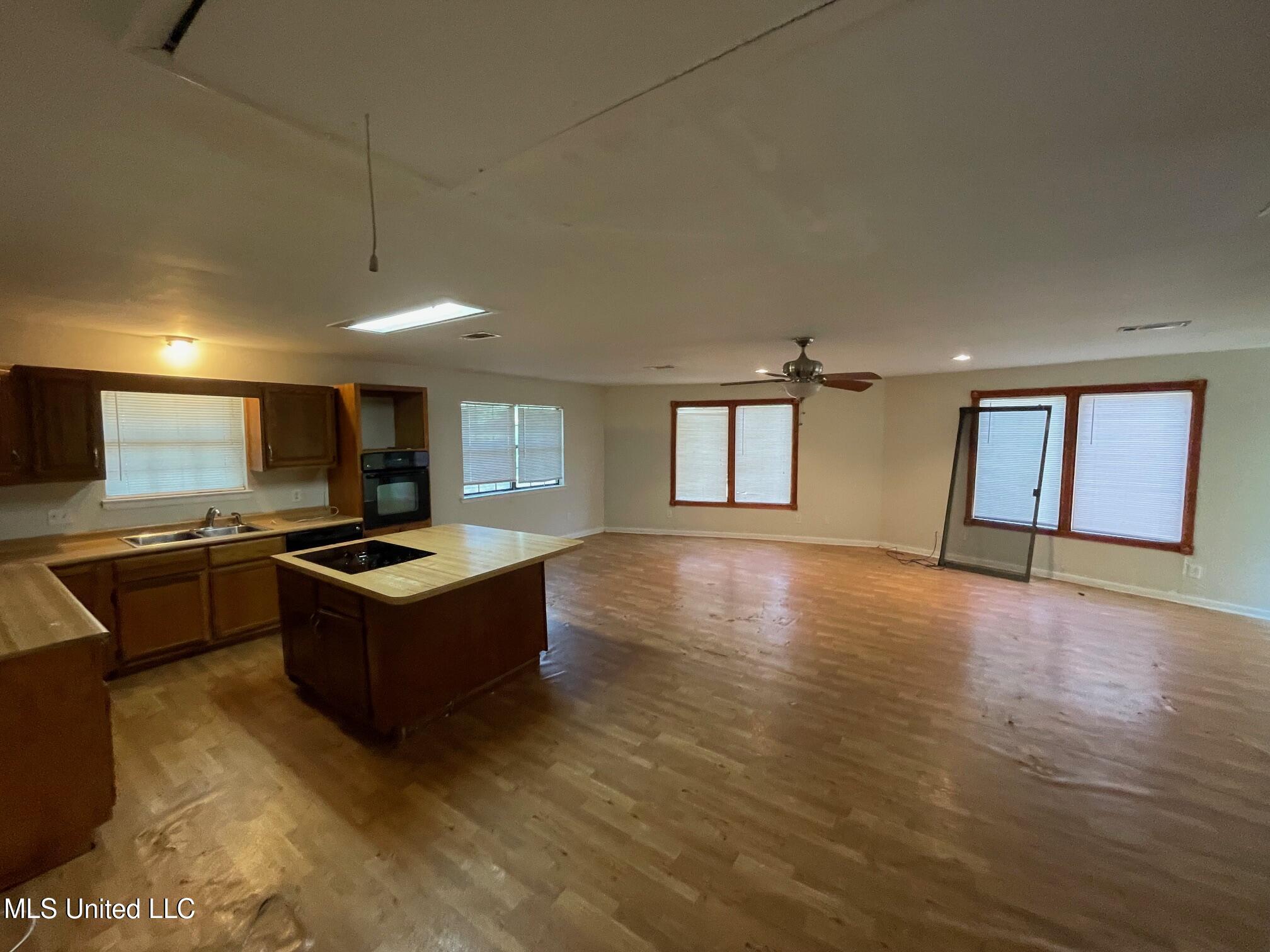 13282 Shirene Lane Property Photo 8