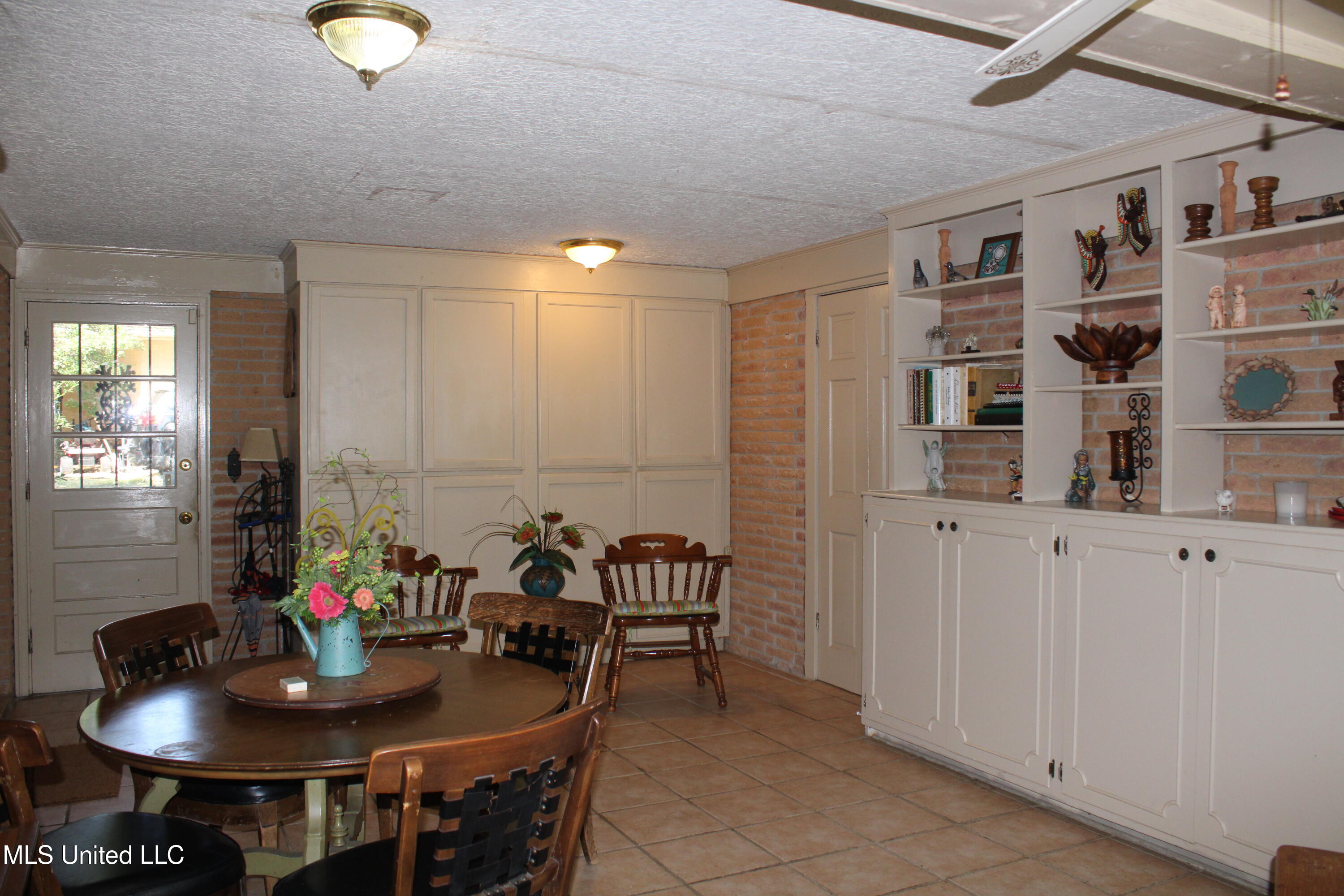 315 Highland Terrace Property Photo 10