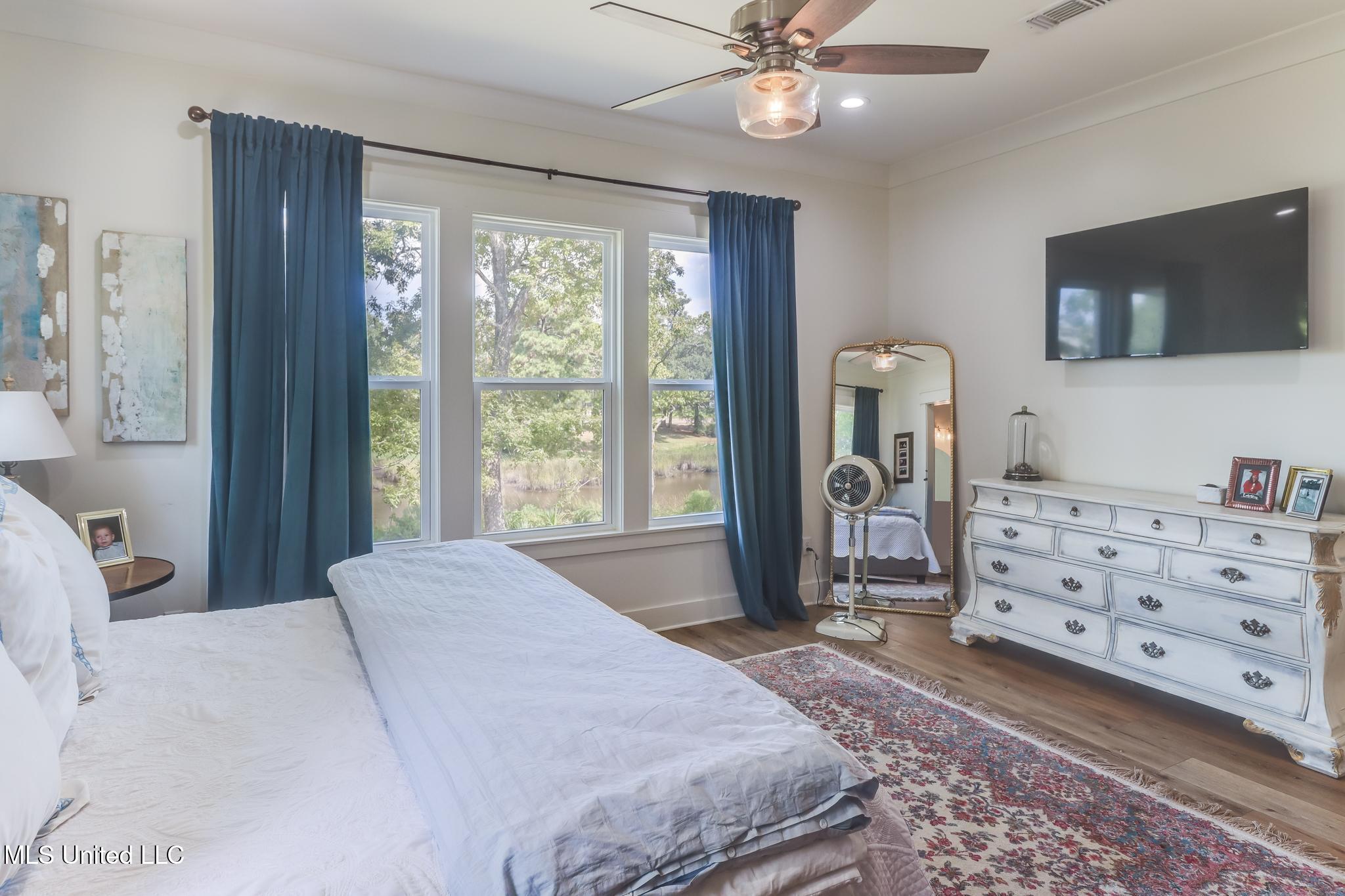 633 Savannah Estates Boulevard Property Photo 18