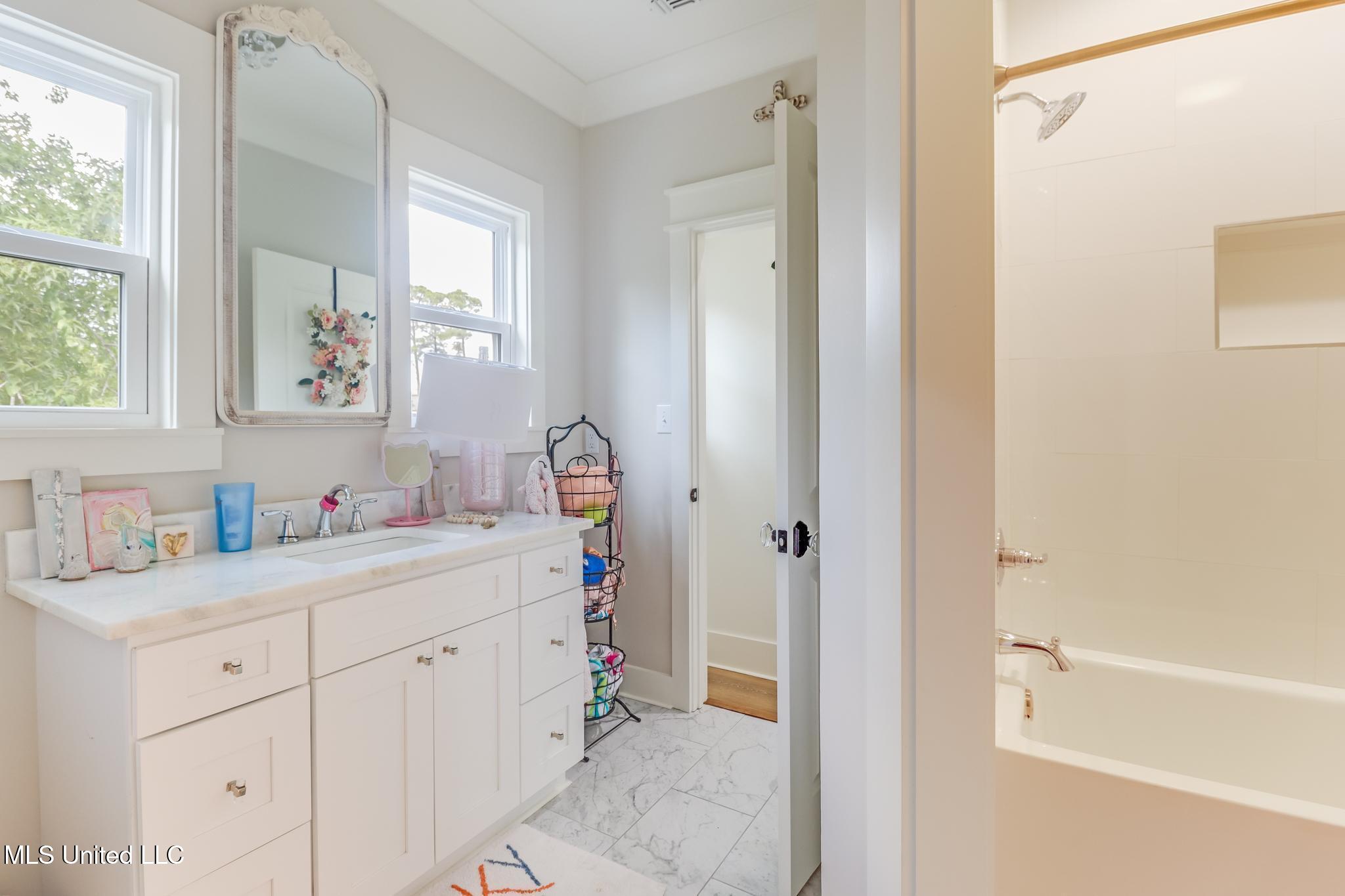 633 Savannah Estates Boulevard Property Photo 31