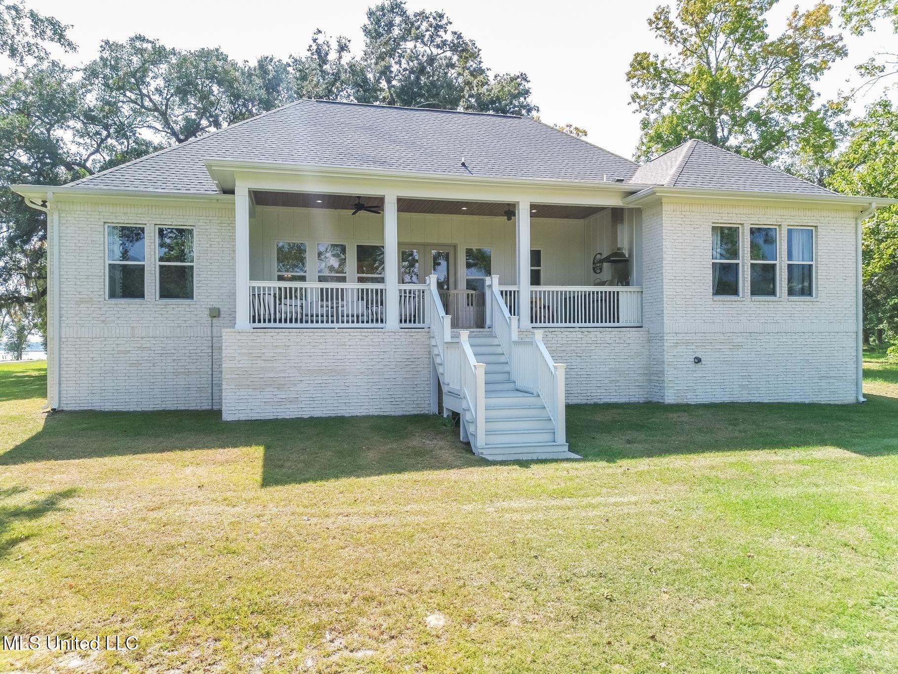 633 Savannah Estates Boulevard Property Photo 32