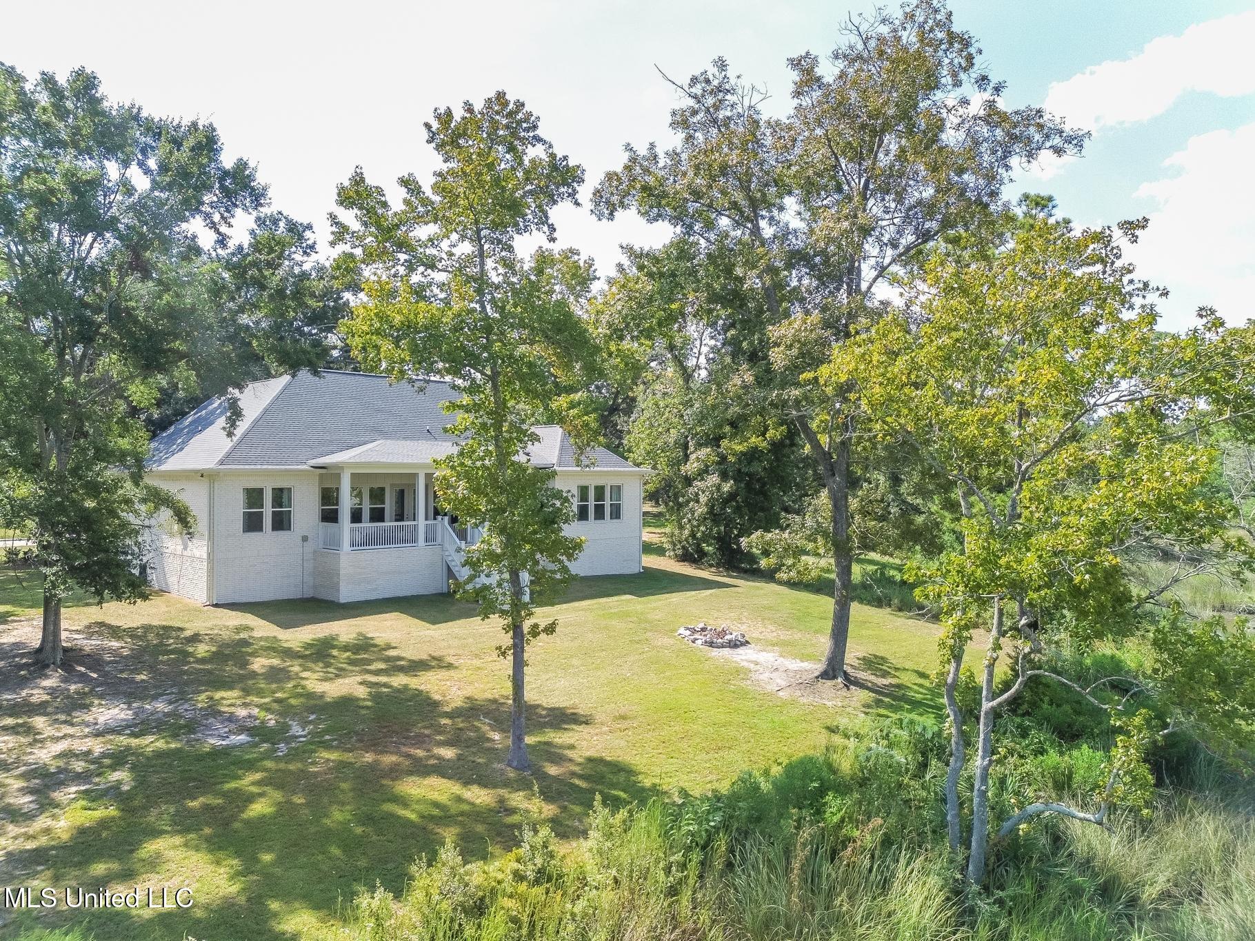 633 Savannah Estates Boulevard Property Photo 36