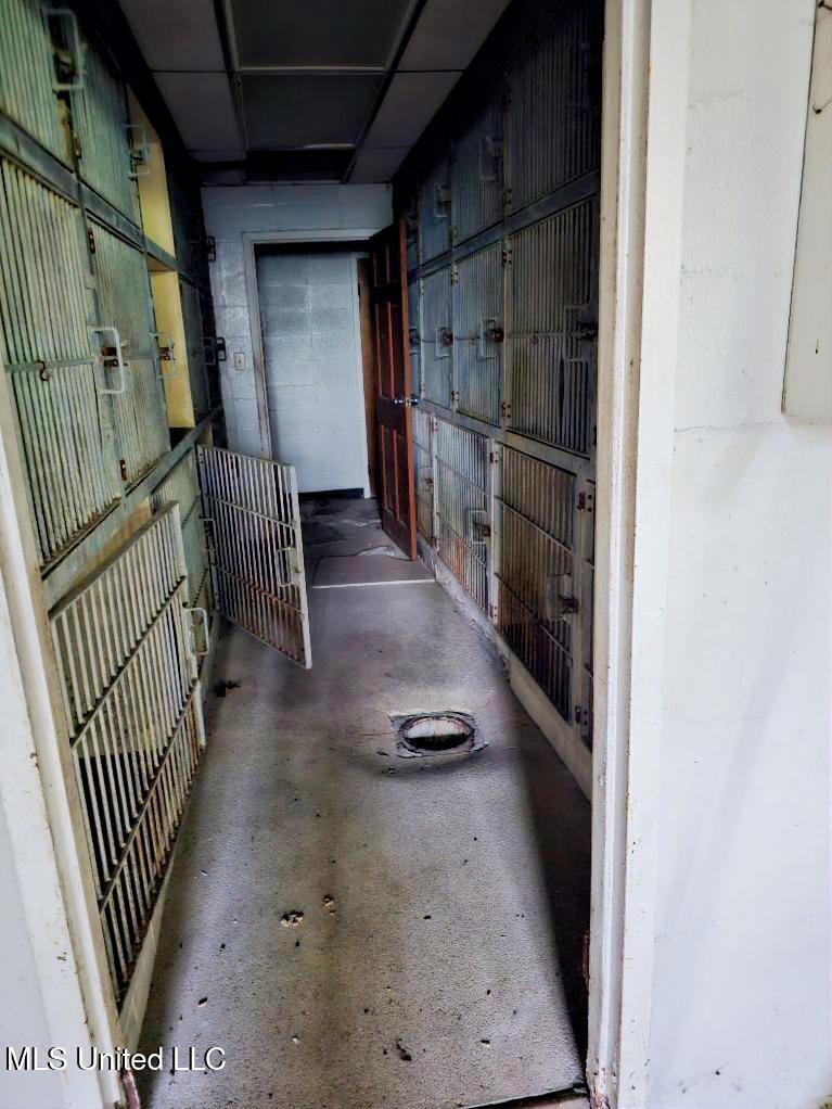 1348 W Mcdowell Road Property Photo 5