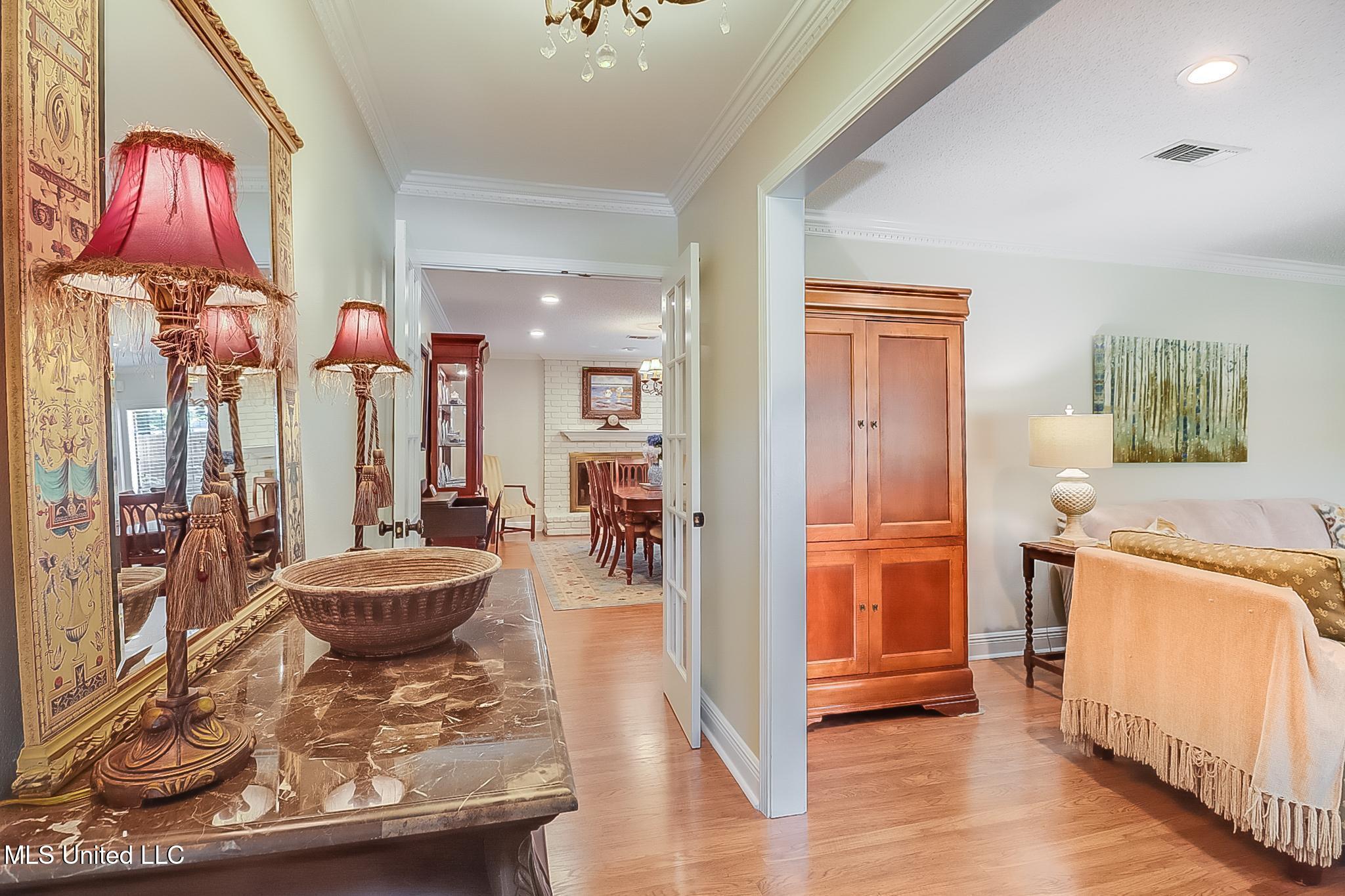 102 Dogwood Drive Property Photo 7