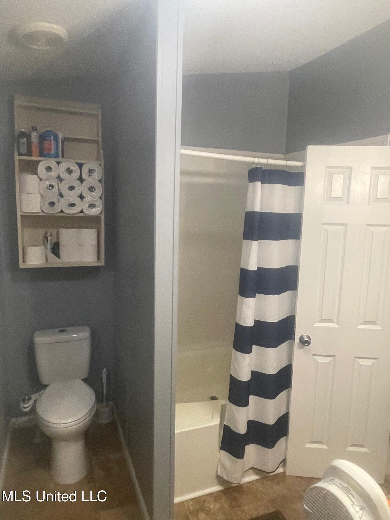 1077 Plum Road Property Photo 7