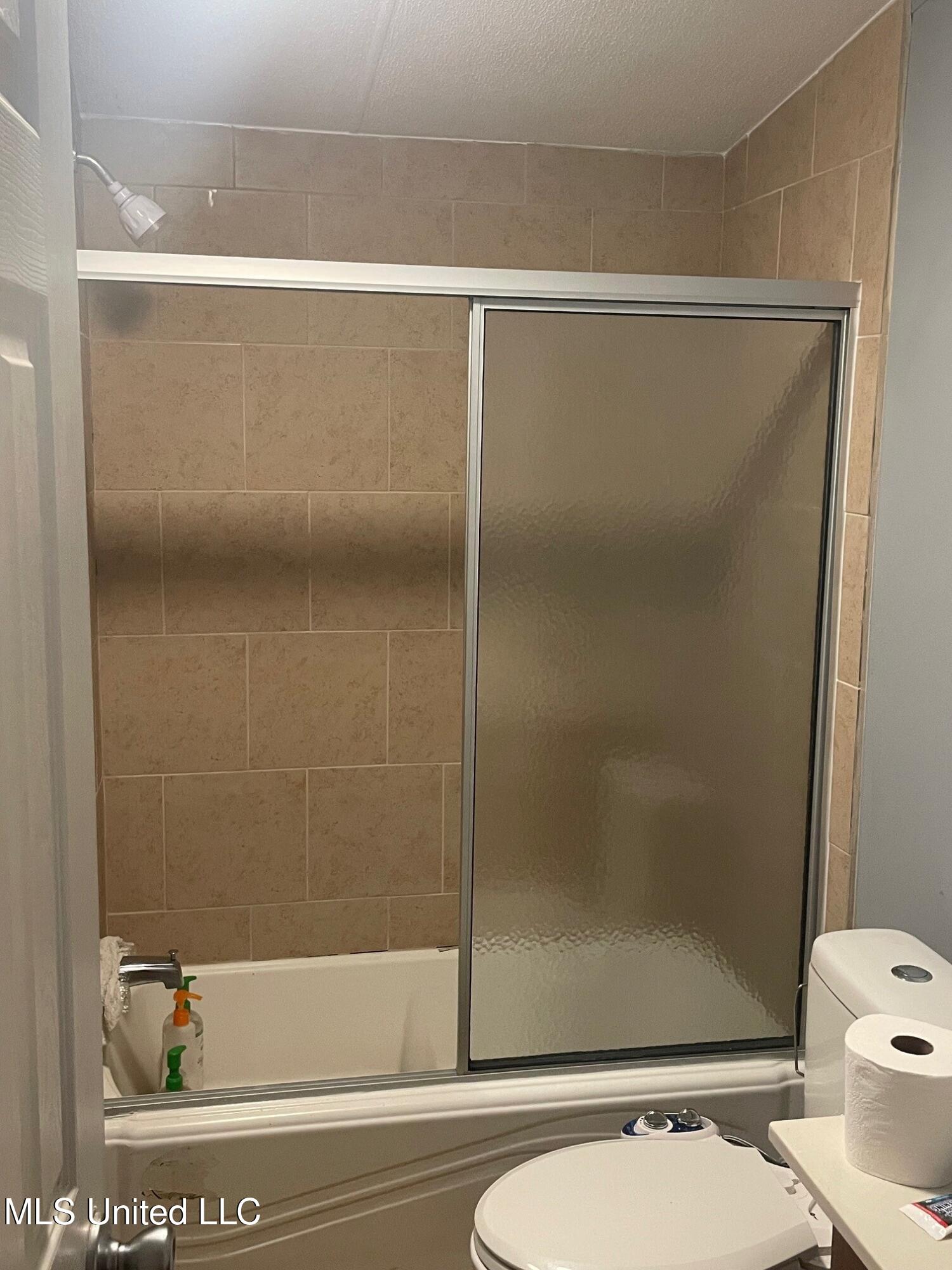 1077 Plum Road Property Photo 10