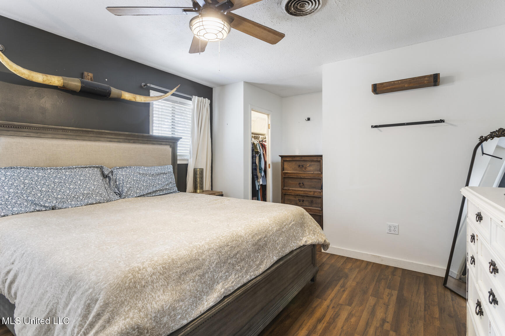 3426 Marguerite Drive Property Photo 9