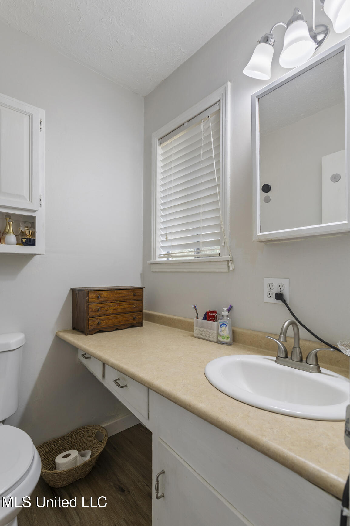 3426 Marguerite Drive Property Photo 10