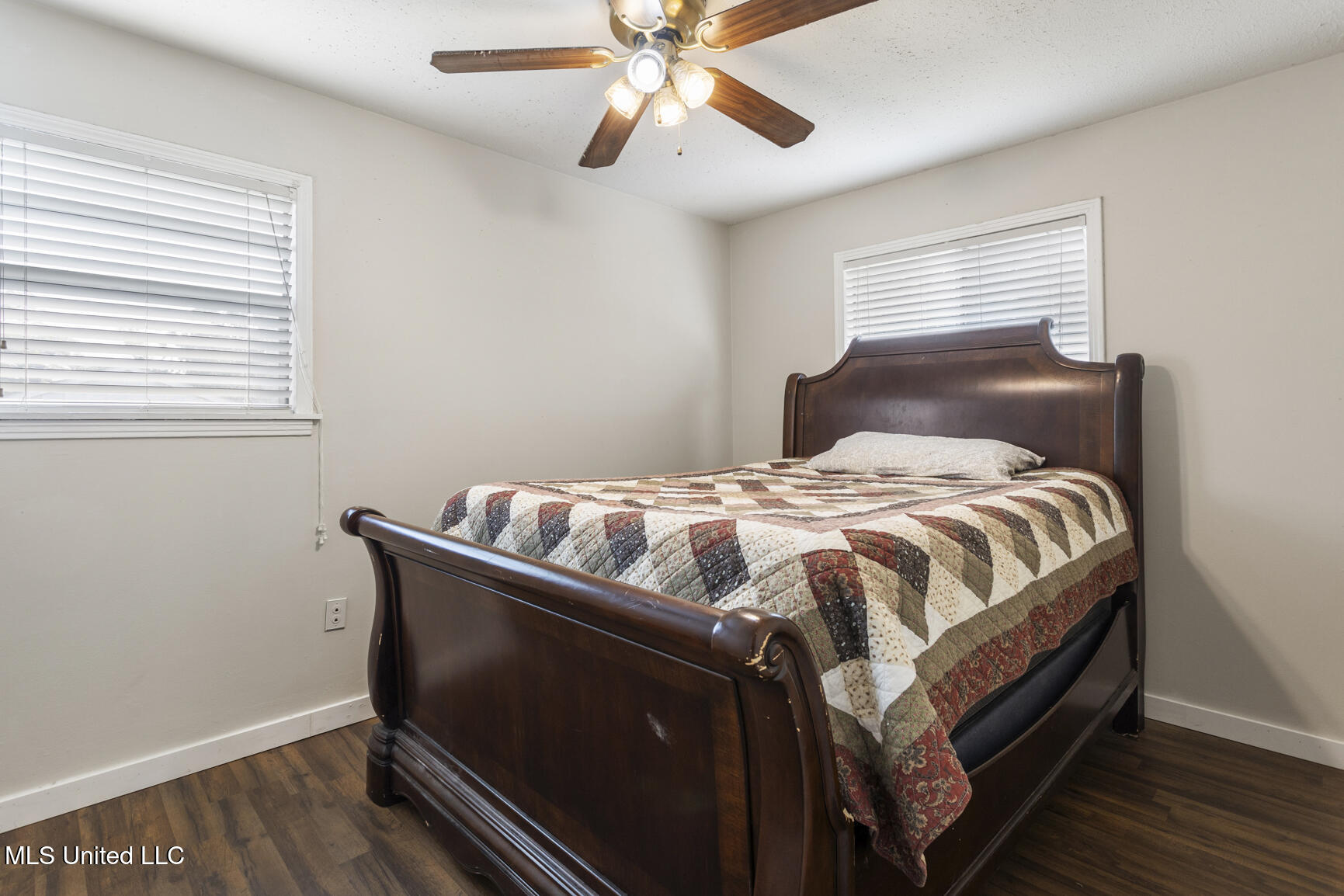 3426 Marguerite Drive Property Photo 12