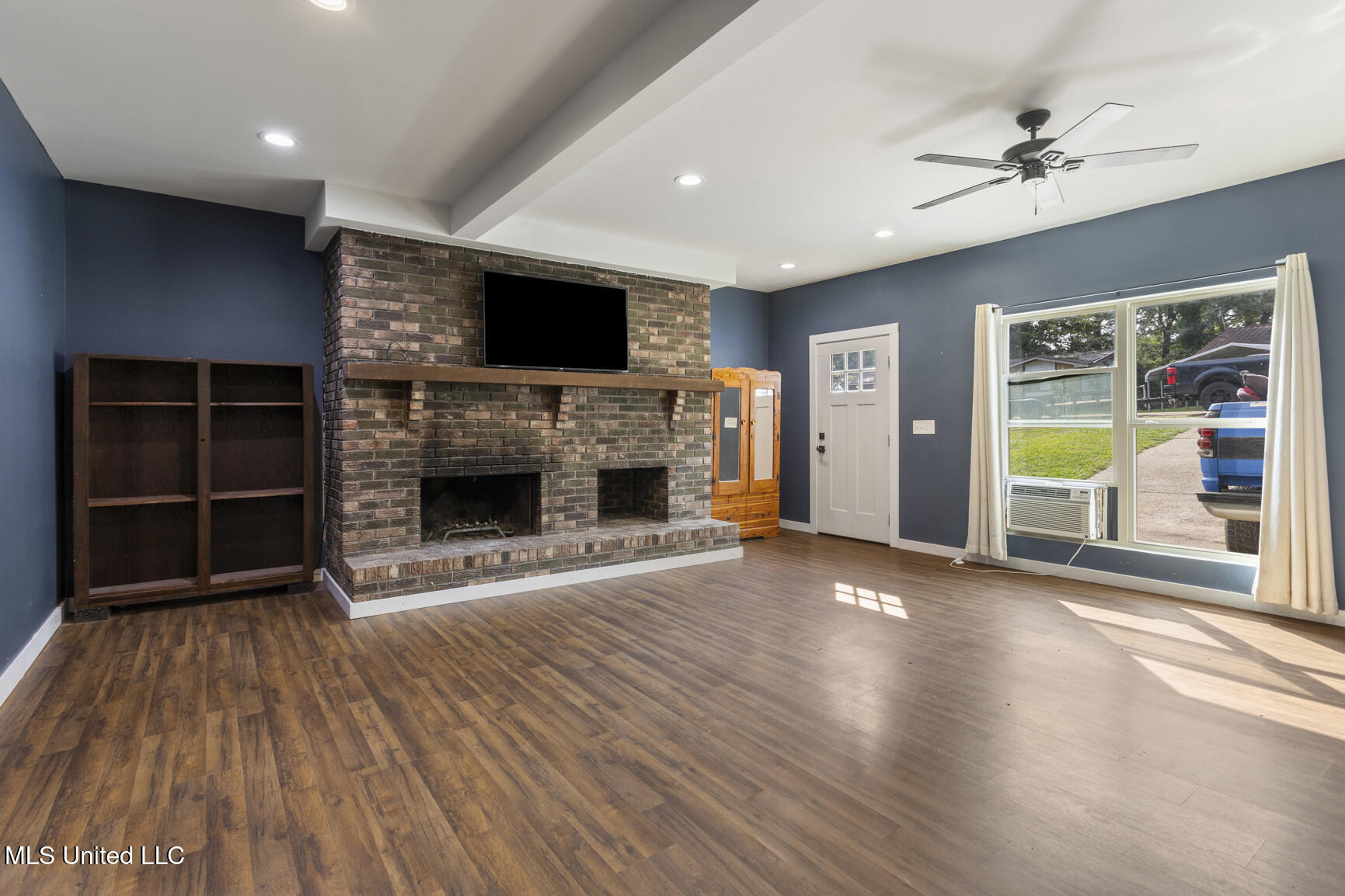 3426 Marguerite Drive Property Photo 13