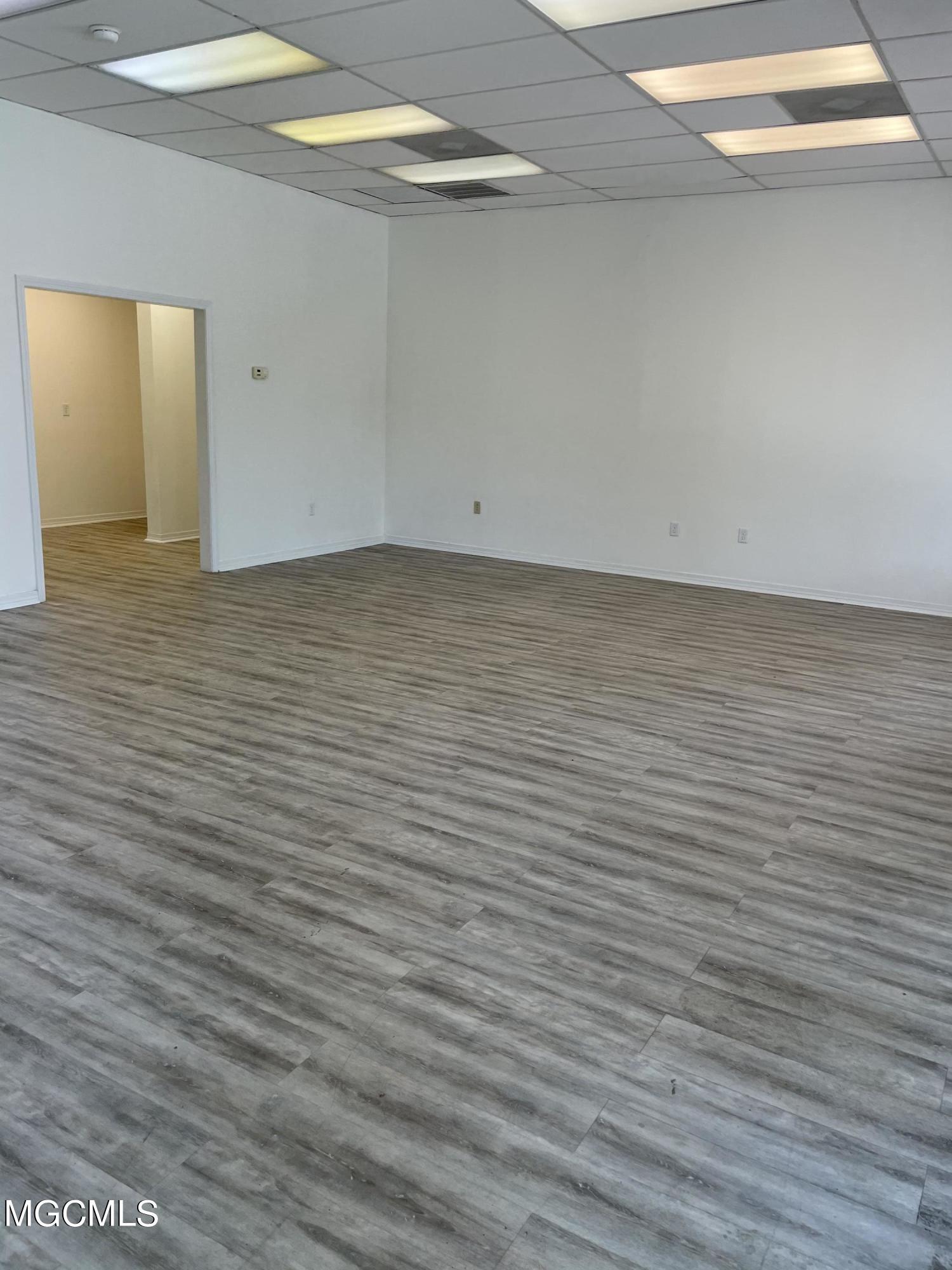 452 Courthouse Road Property Photo 8