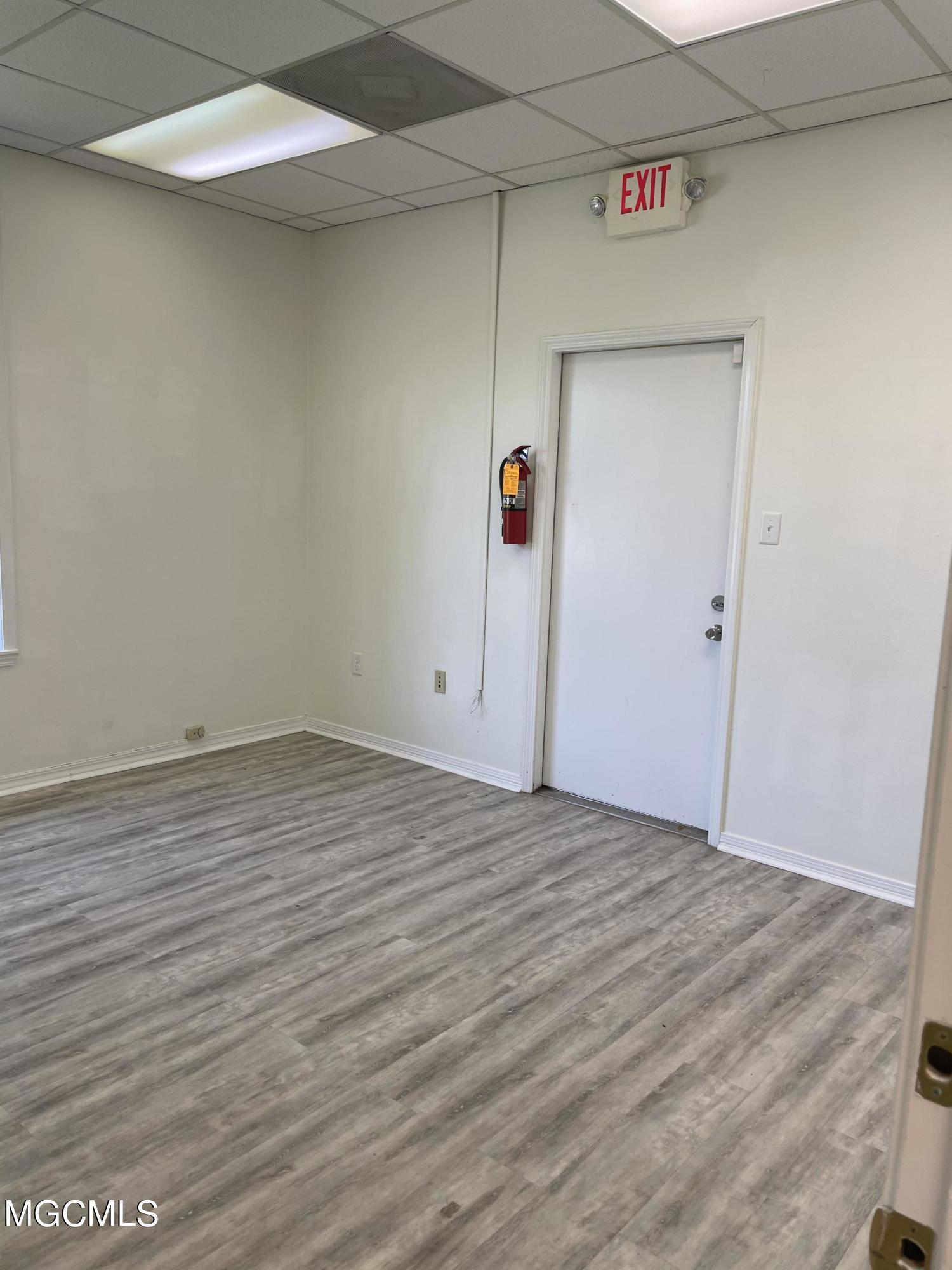 452 Courthouse Road Property Photo 12