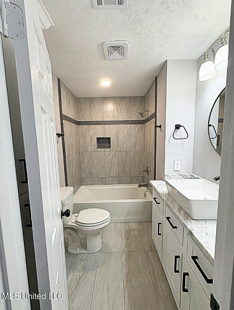 410 Heritage Place Property Photo 13