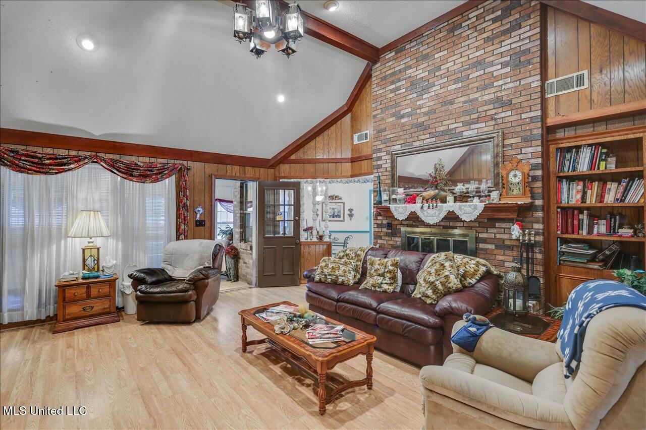 1022 Mcdaniel Lane Property Photo 10