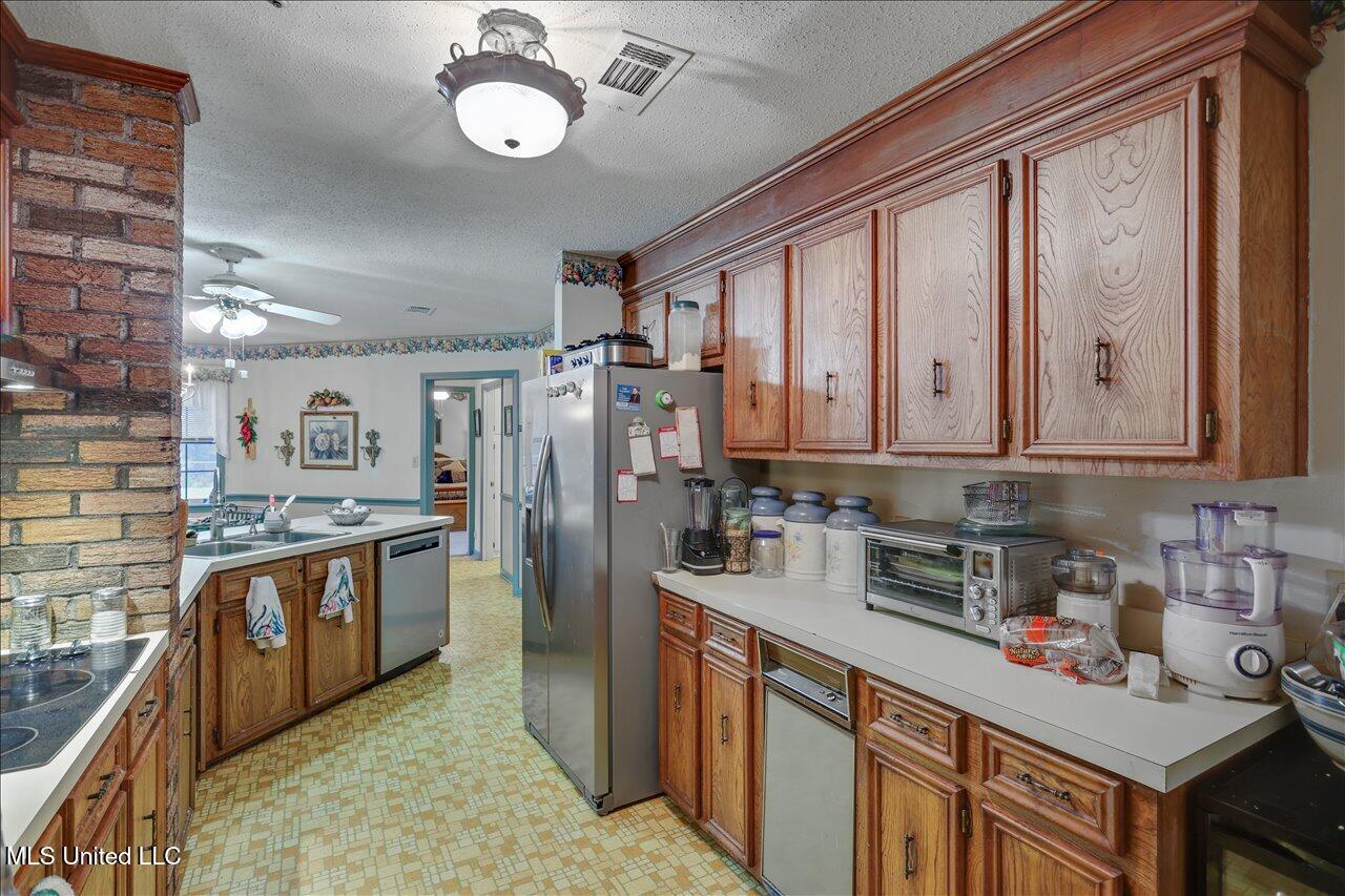 1022 Mcdaniel Lane Property Photo 14