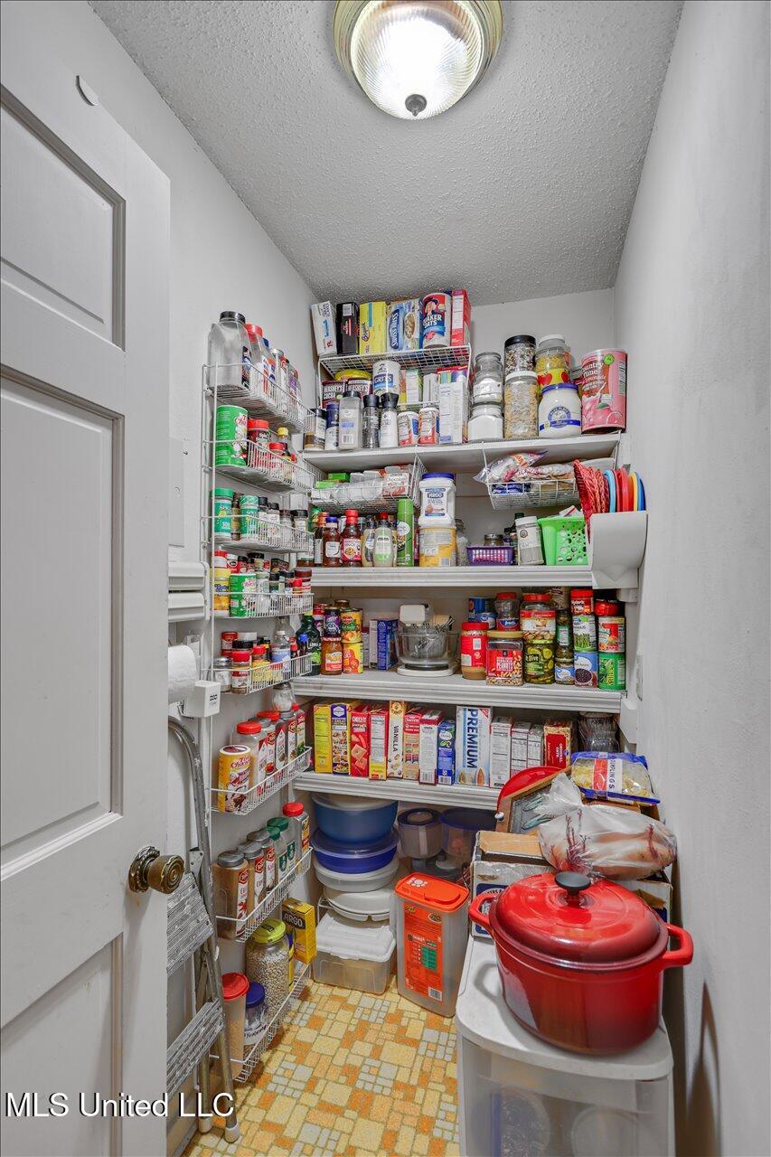 1022 Mcdaniel Lane Property Photo 15