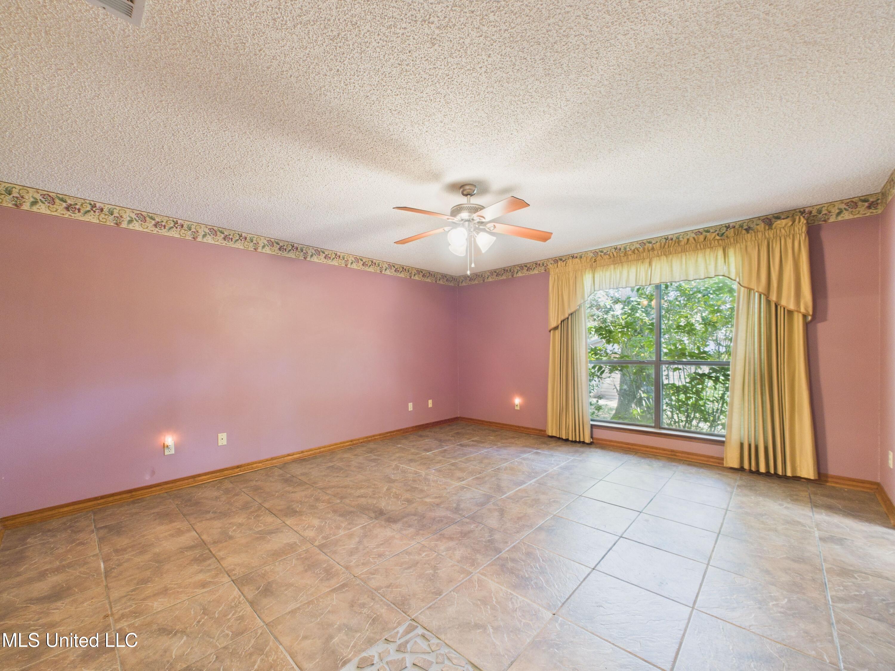 1504 Sioux Bayou Drive Property Photo 23