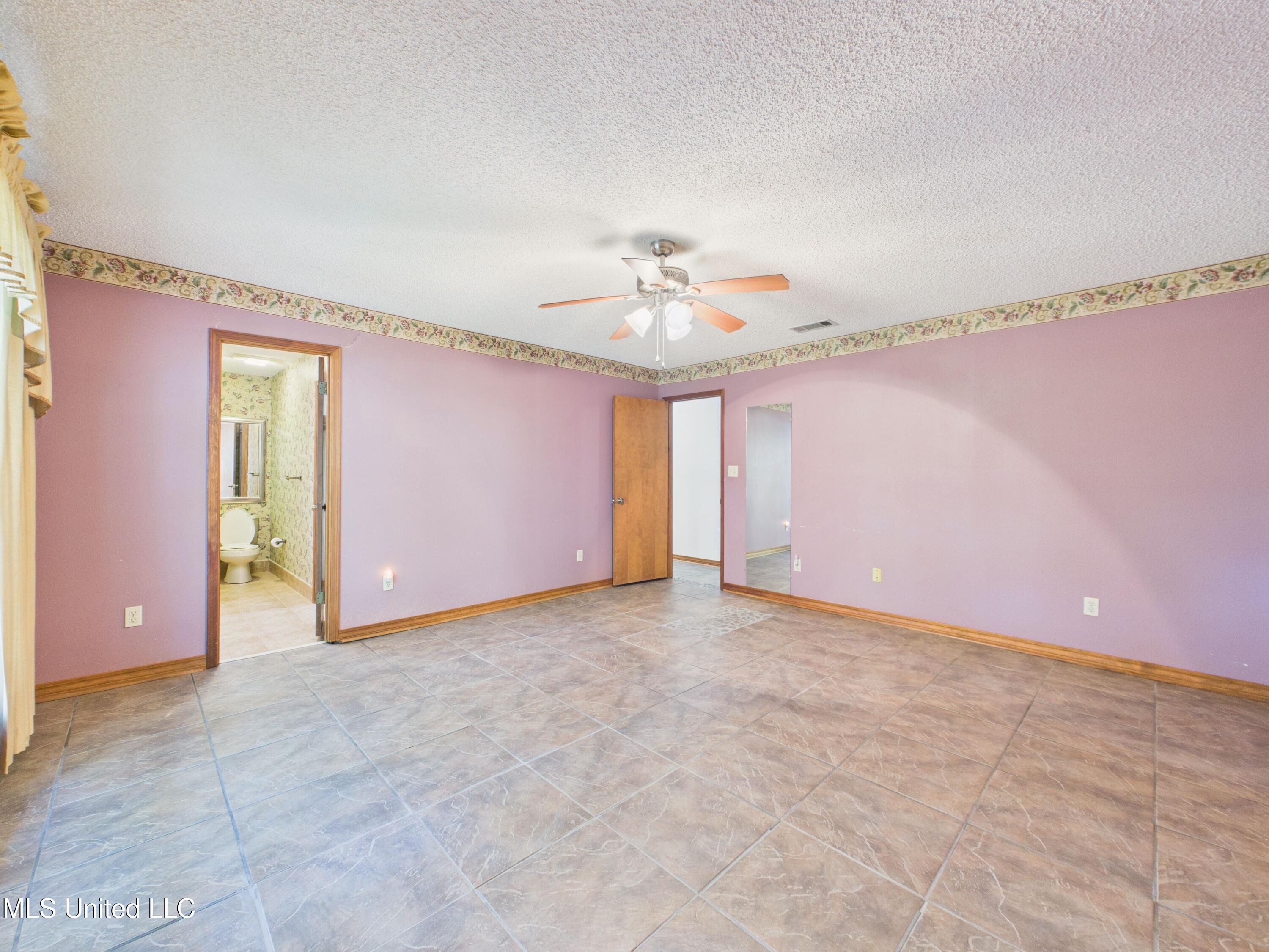 1504 Sioux Bayou Drive Property Photo 24