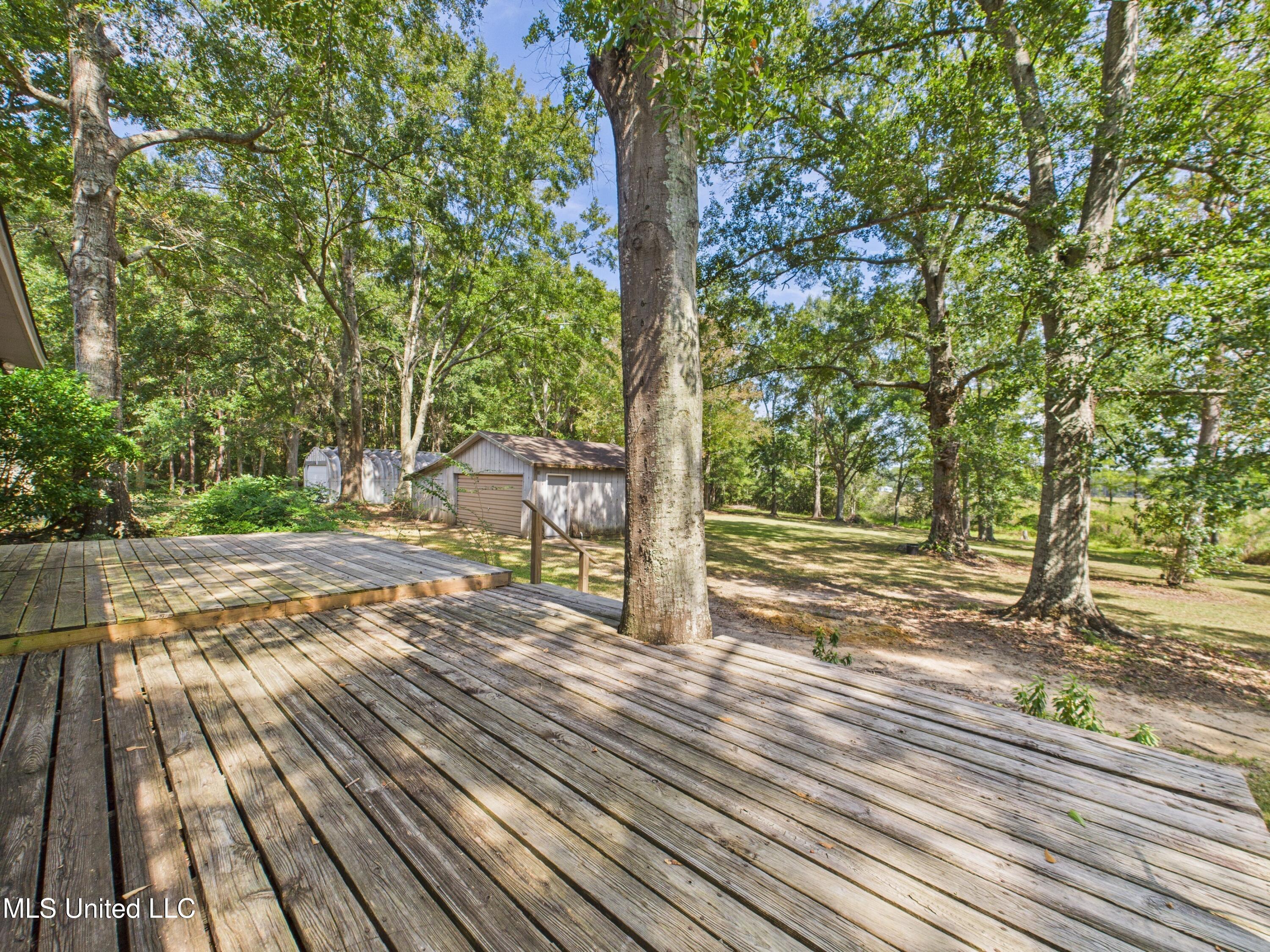 1504 Sioux Bayou Drive Property Photo 29