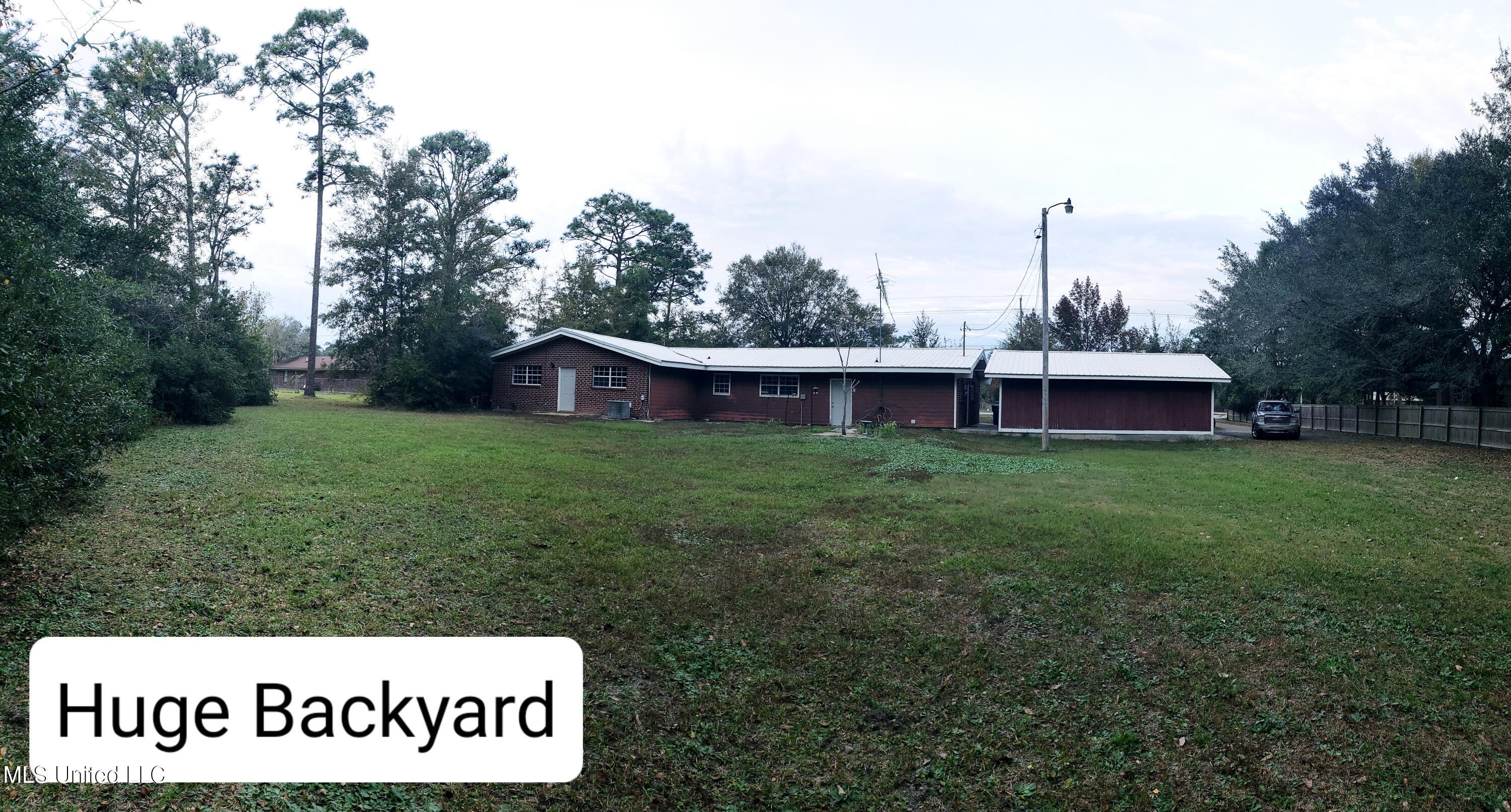6 Davis Bayou Road Property Photo 5