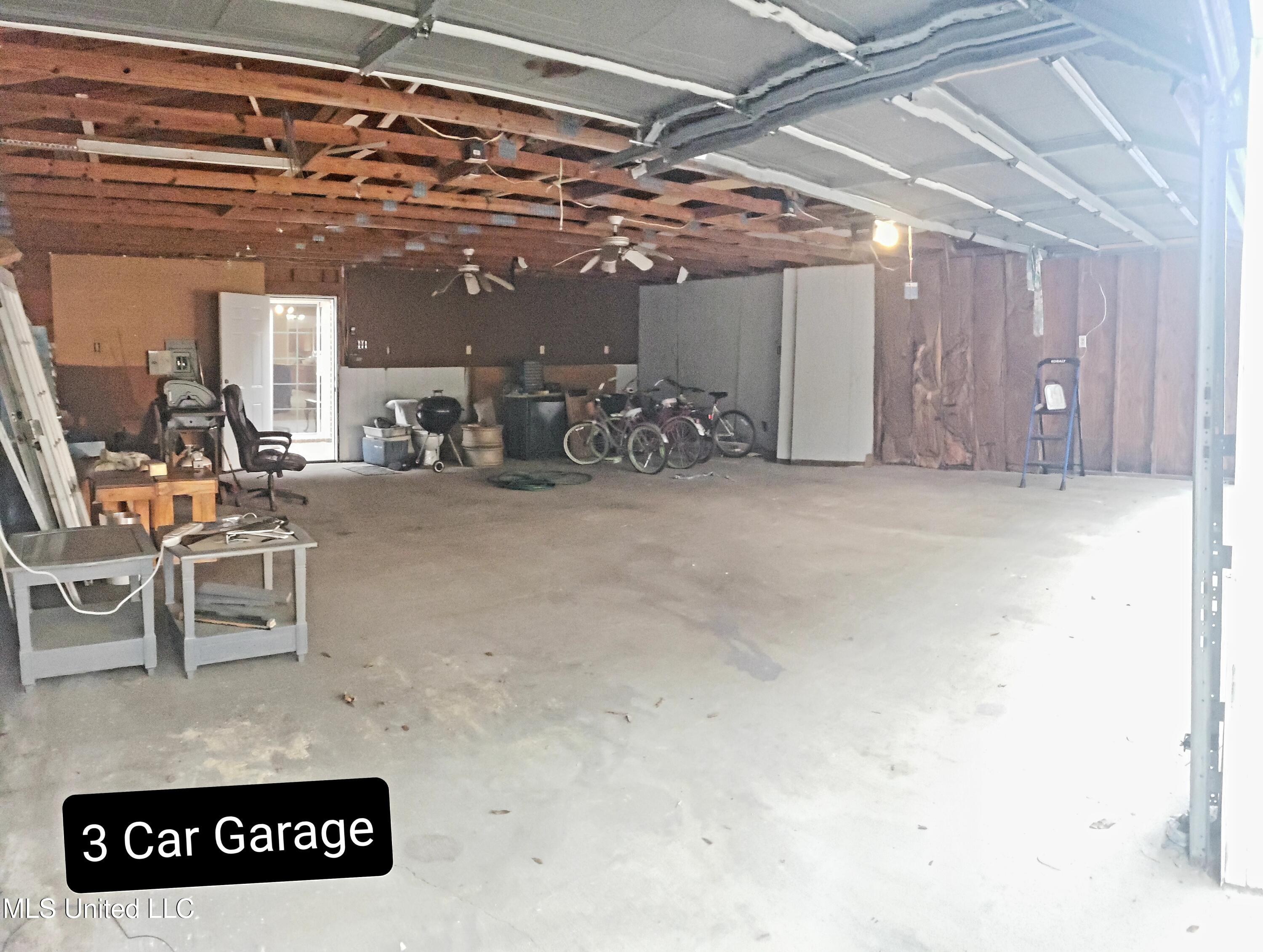 6 Davis Bayou Road Property Photo 8