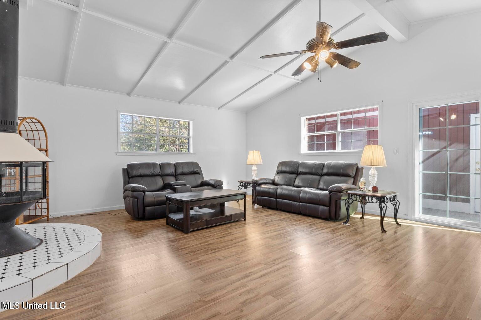 6 Davis Bayou Road Property Photo 13