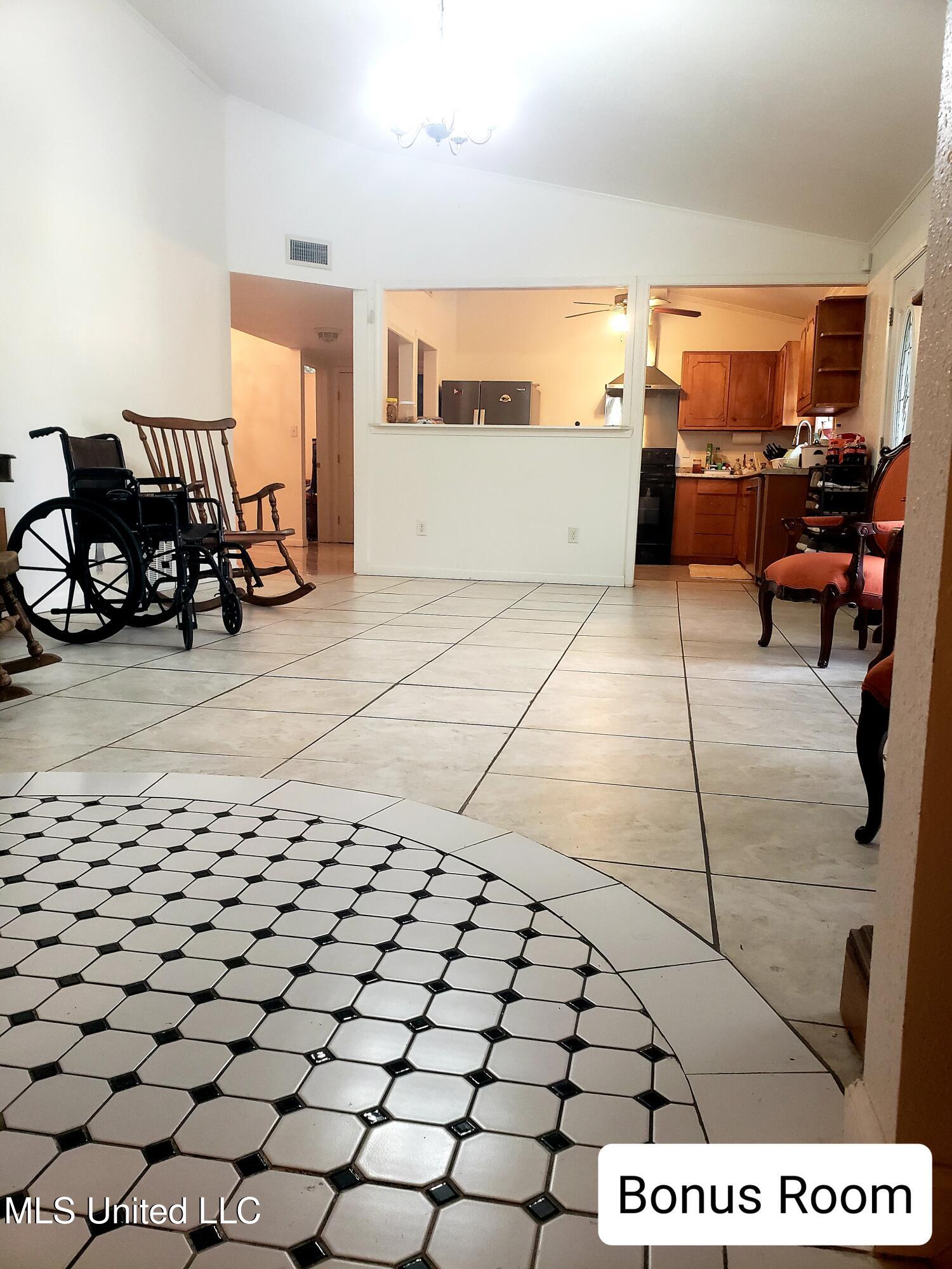 6 Davis Bayou Road Property Photo 14