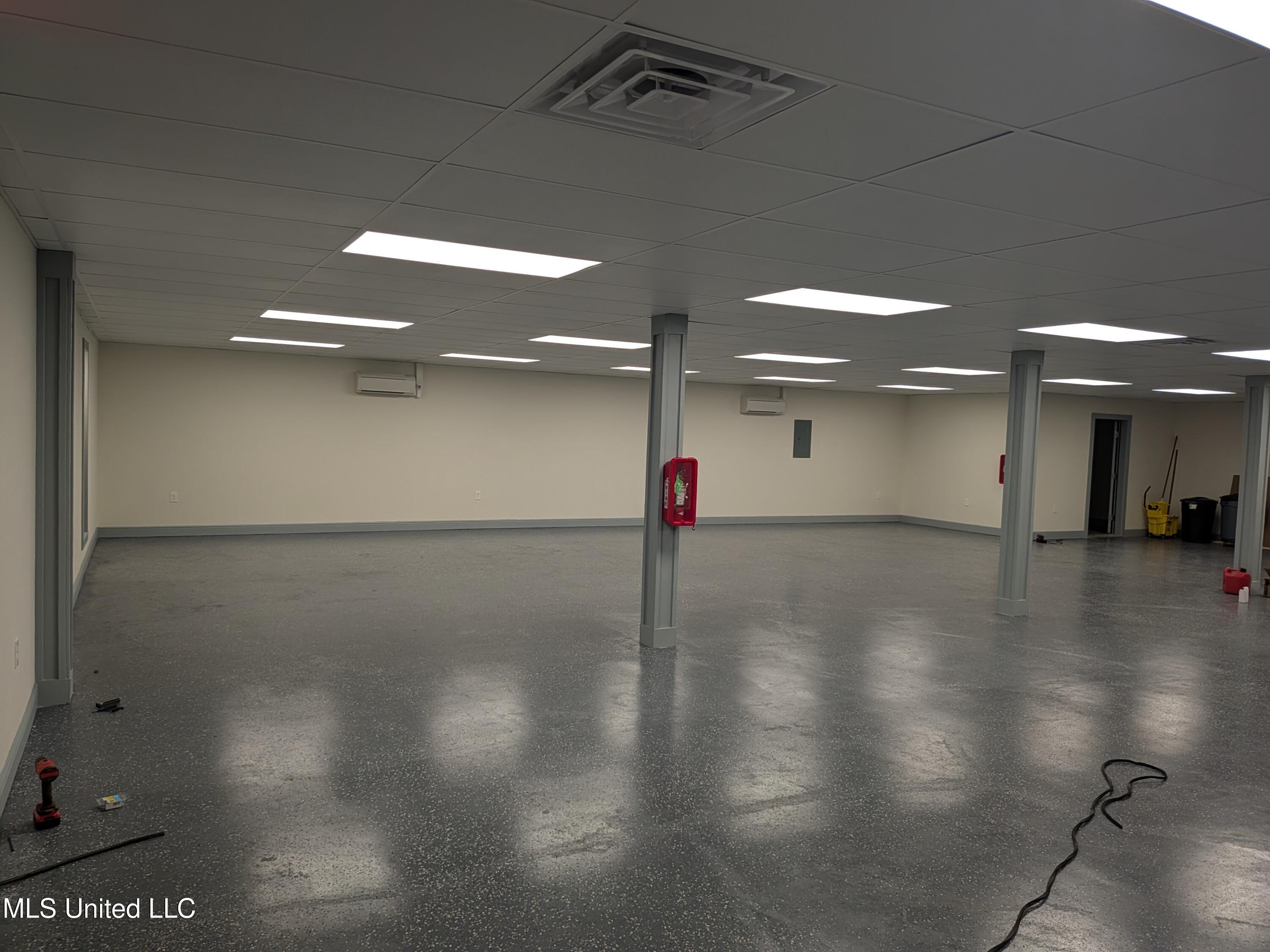 1707 Pass Road Property Photo 7