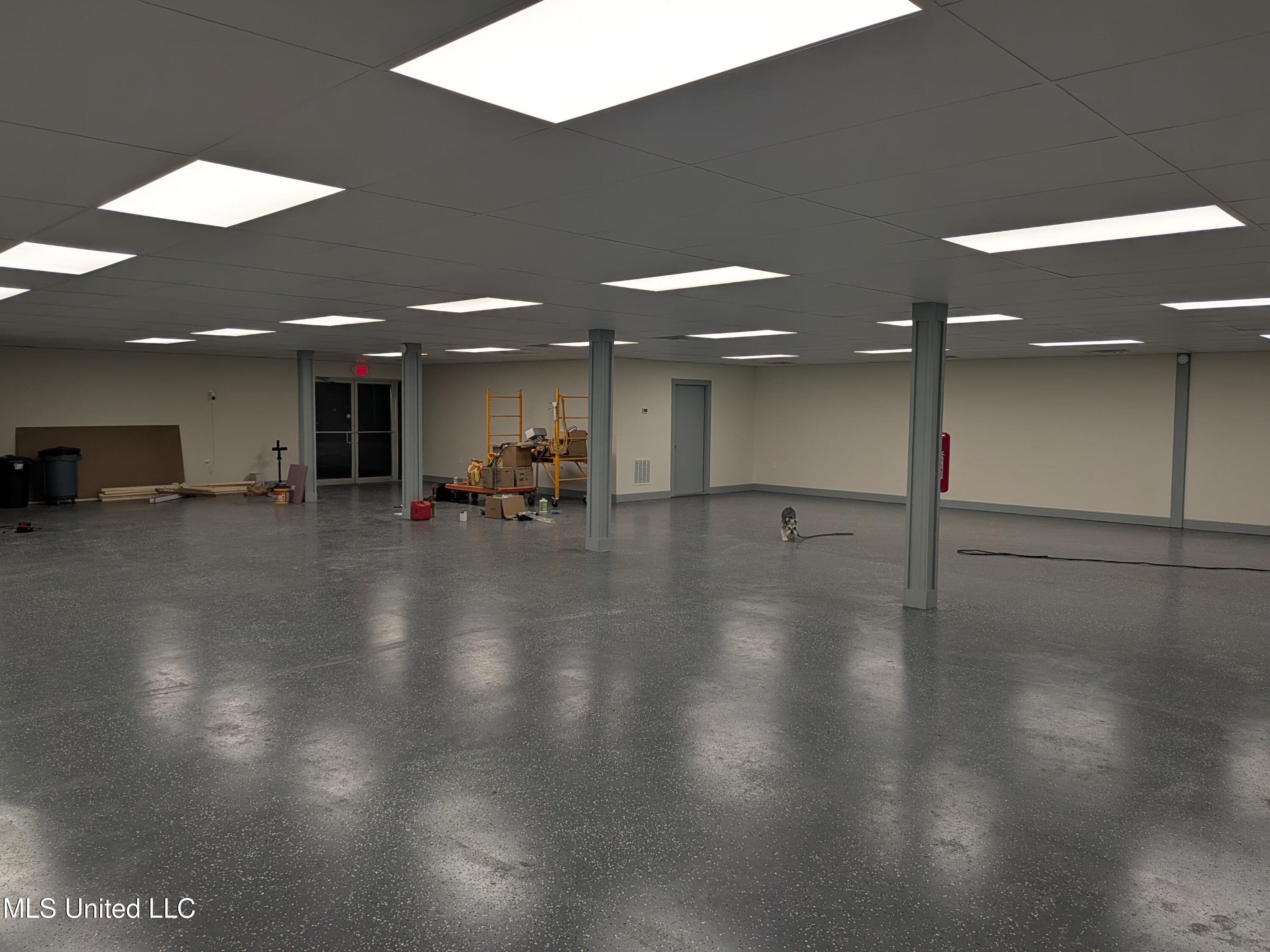 1707 Pass Road Property Photo 8