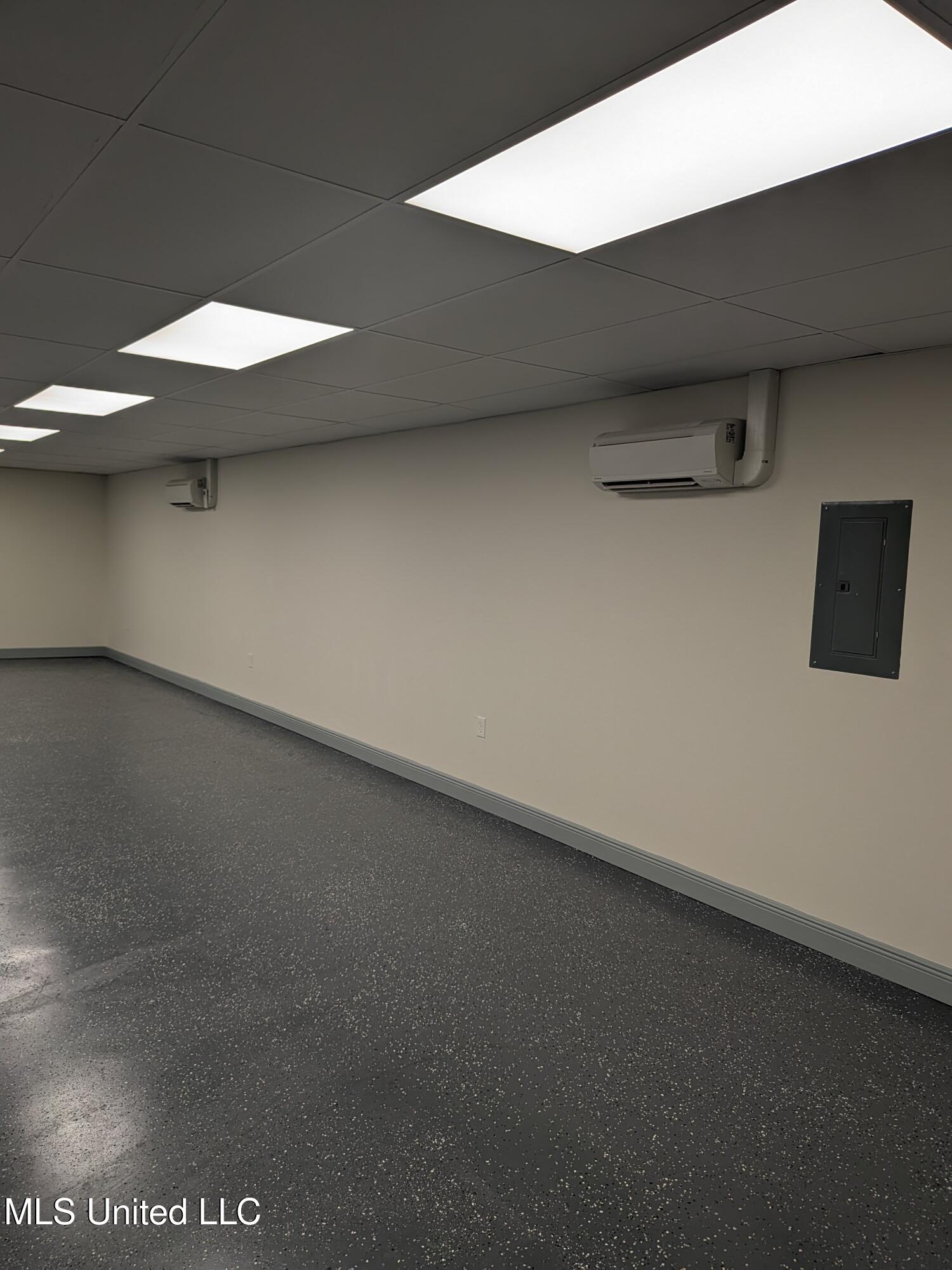 1707 Pass Road Property Photo 14