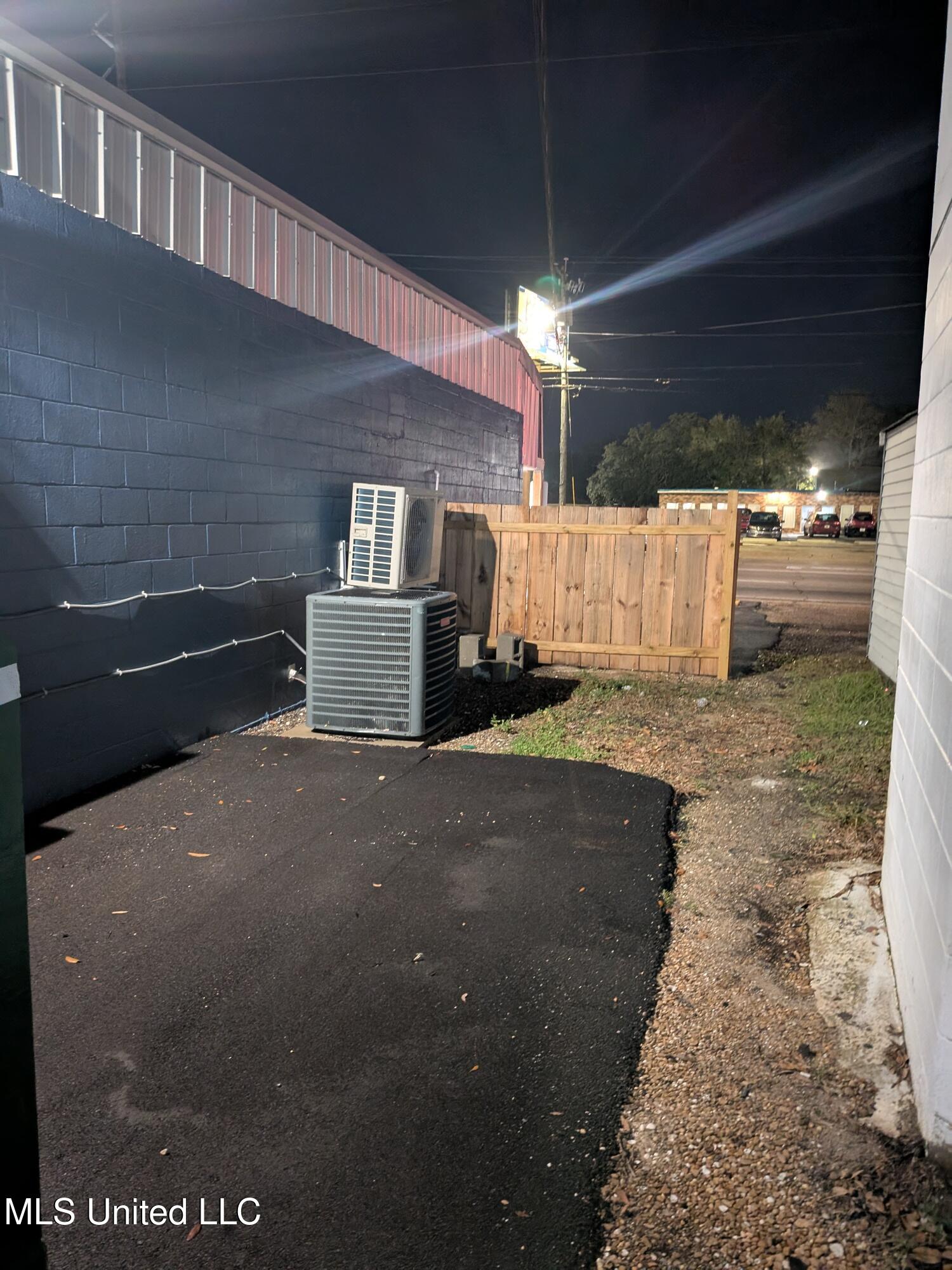 1707 Pass Road Property Photo 19