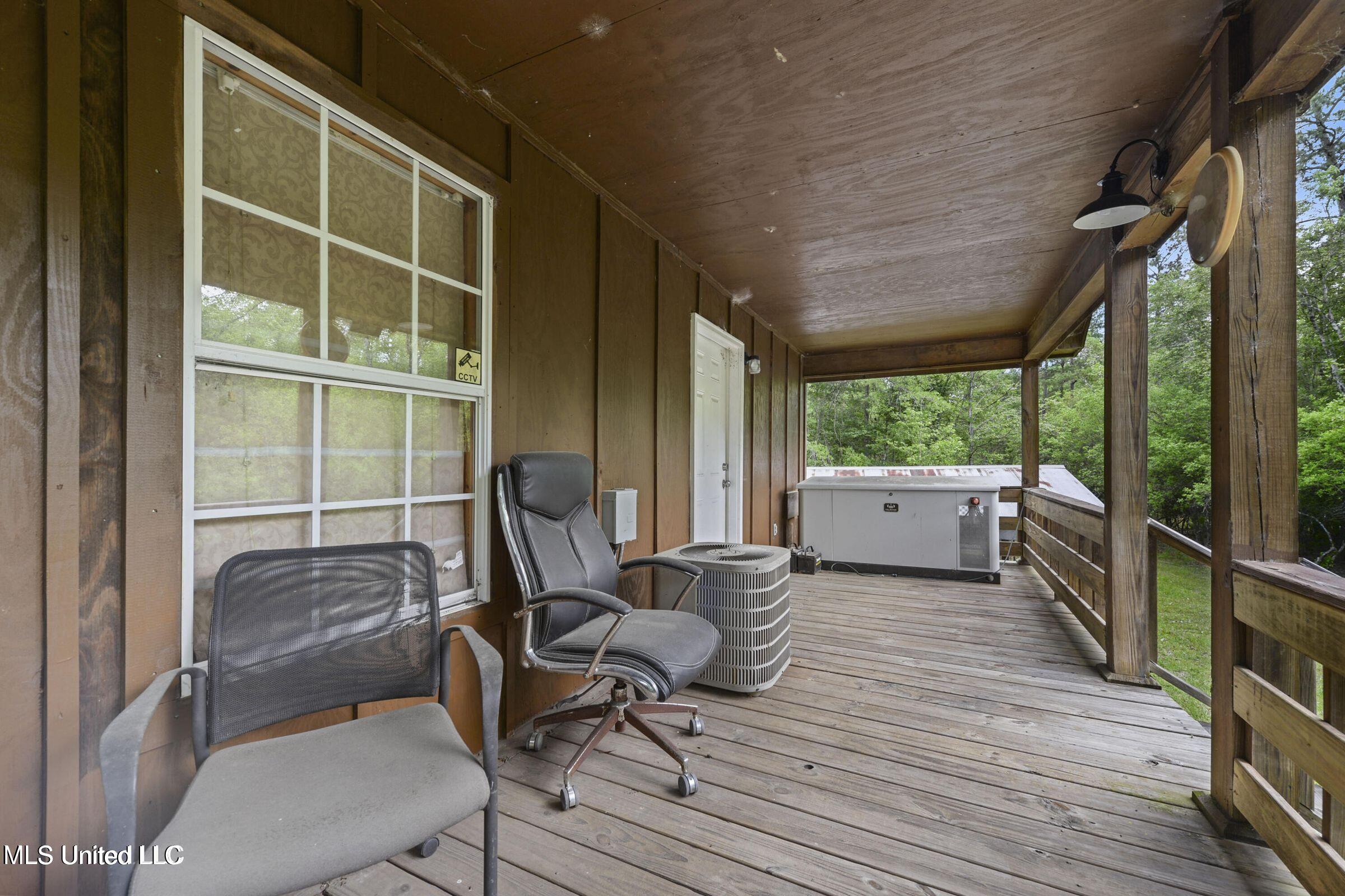 1050 Deep Creek Road Property Photo 15