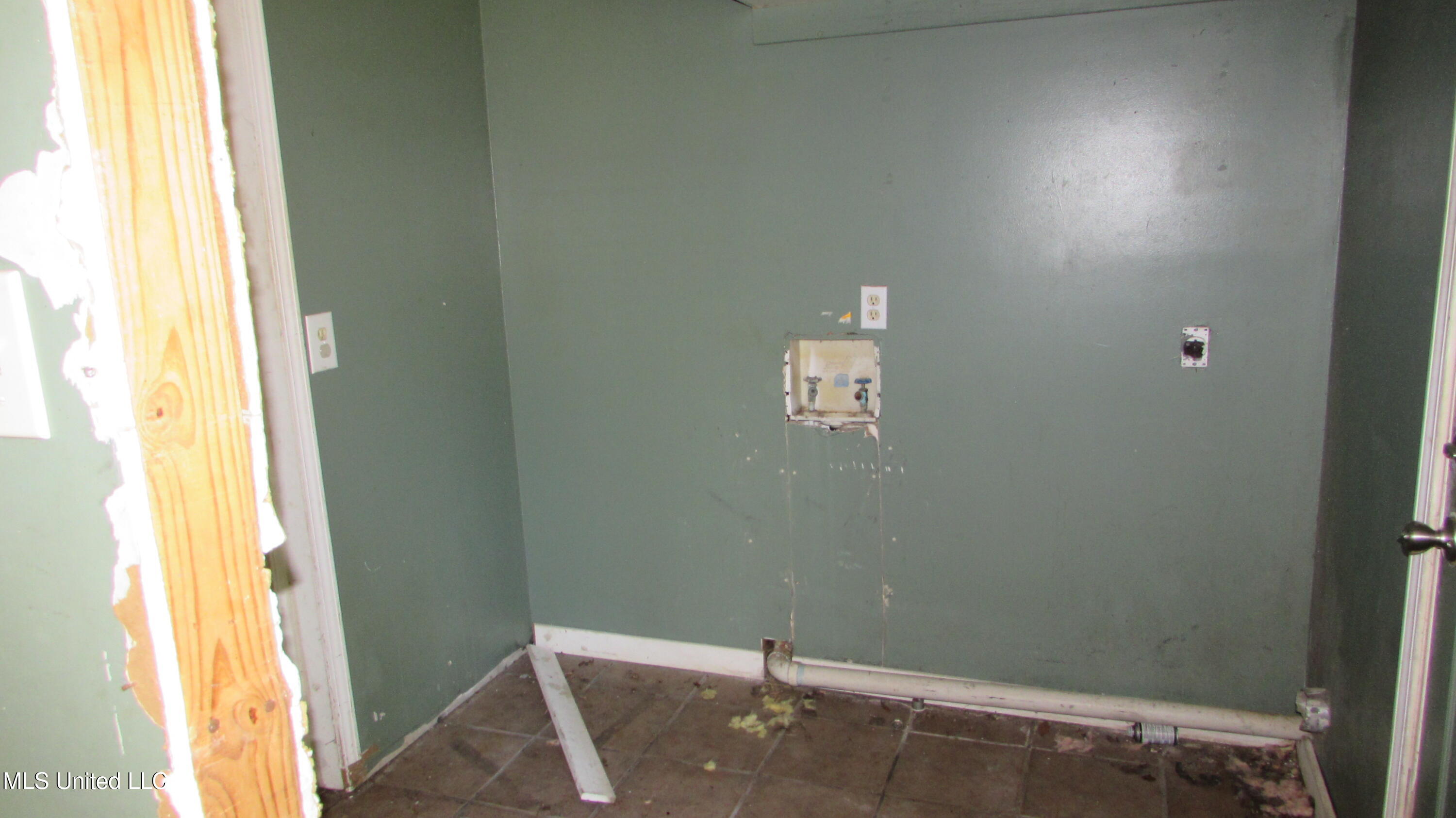 2537 W David Drive Property Photo 14