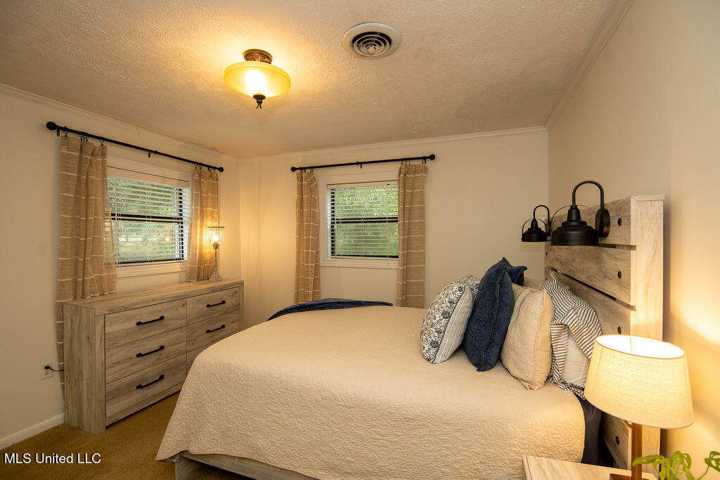 74 Timberlane Drive Property Photo 23