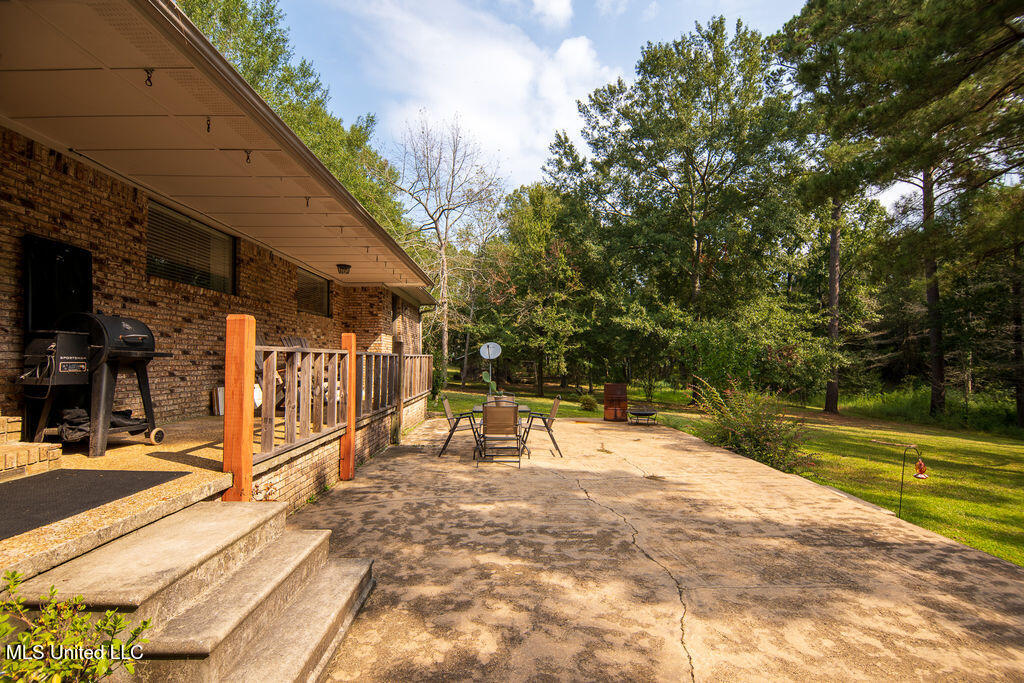 74 Timberlane Drive Property Photo 31