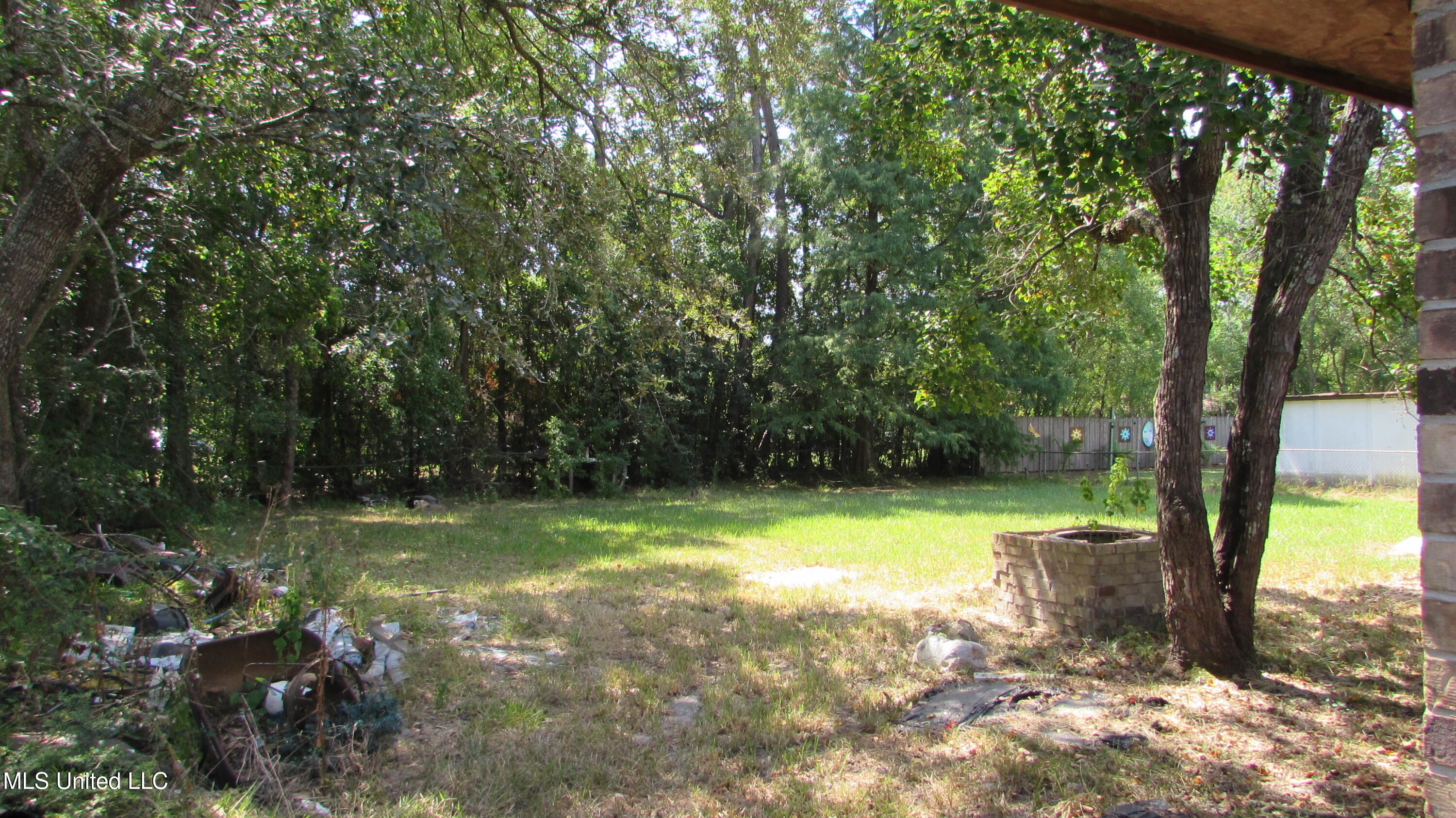 2722 E David Drive Property Photo 10