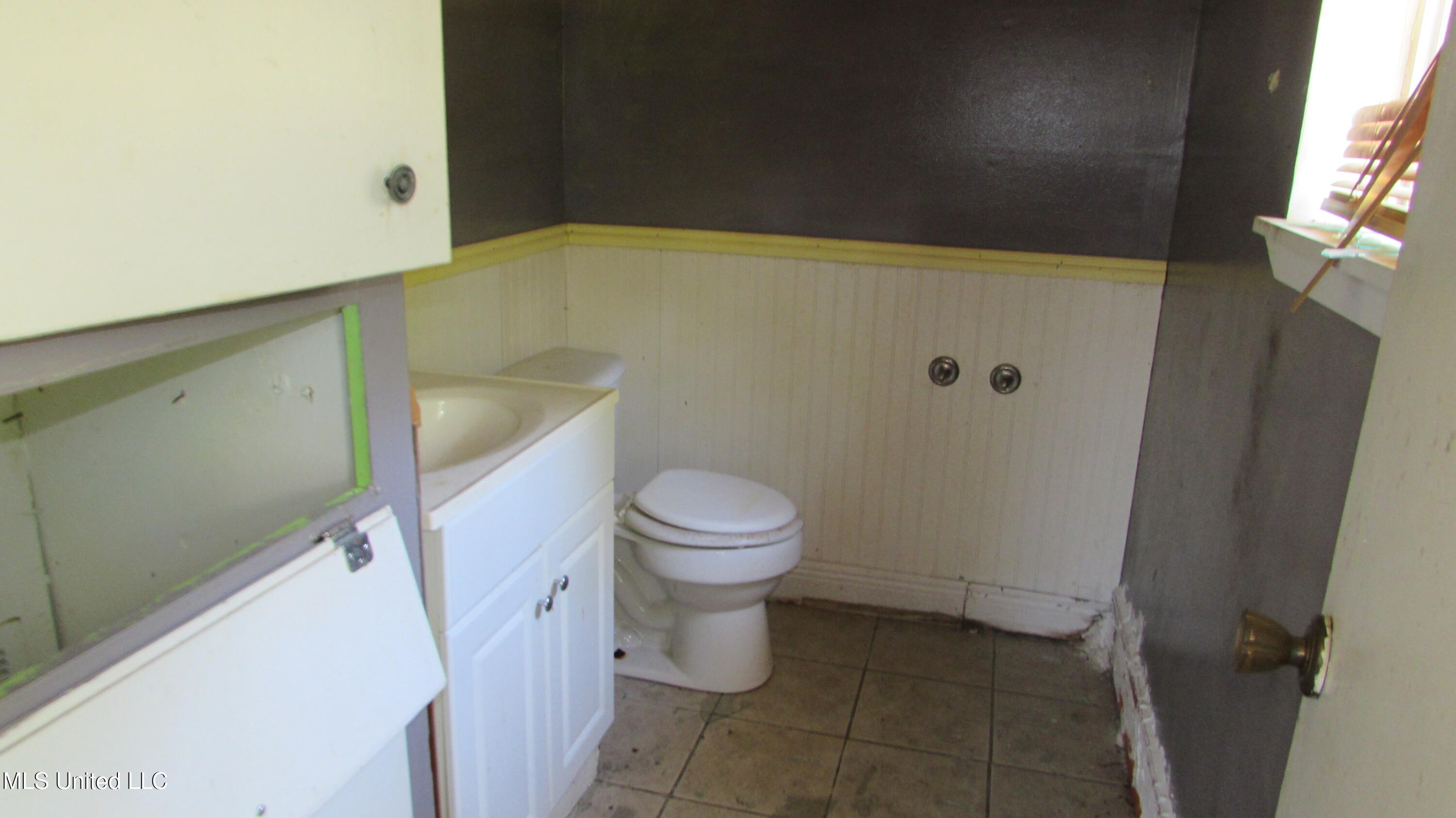 2722 E David Drive Property Photo 12