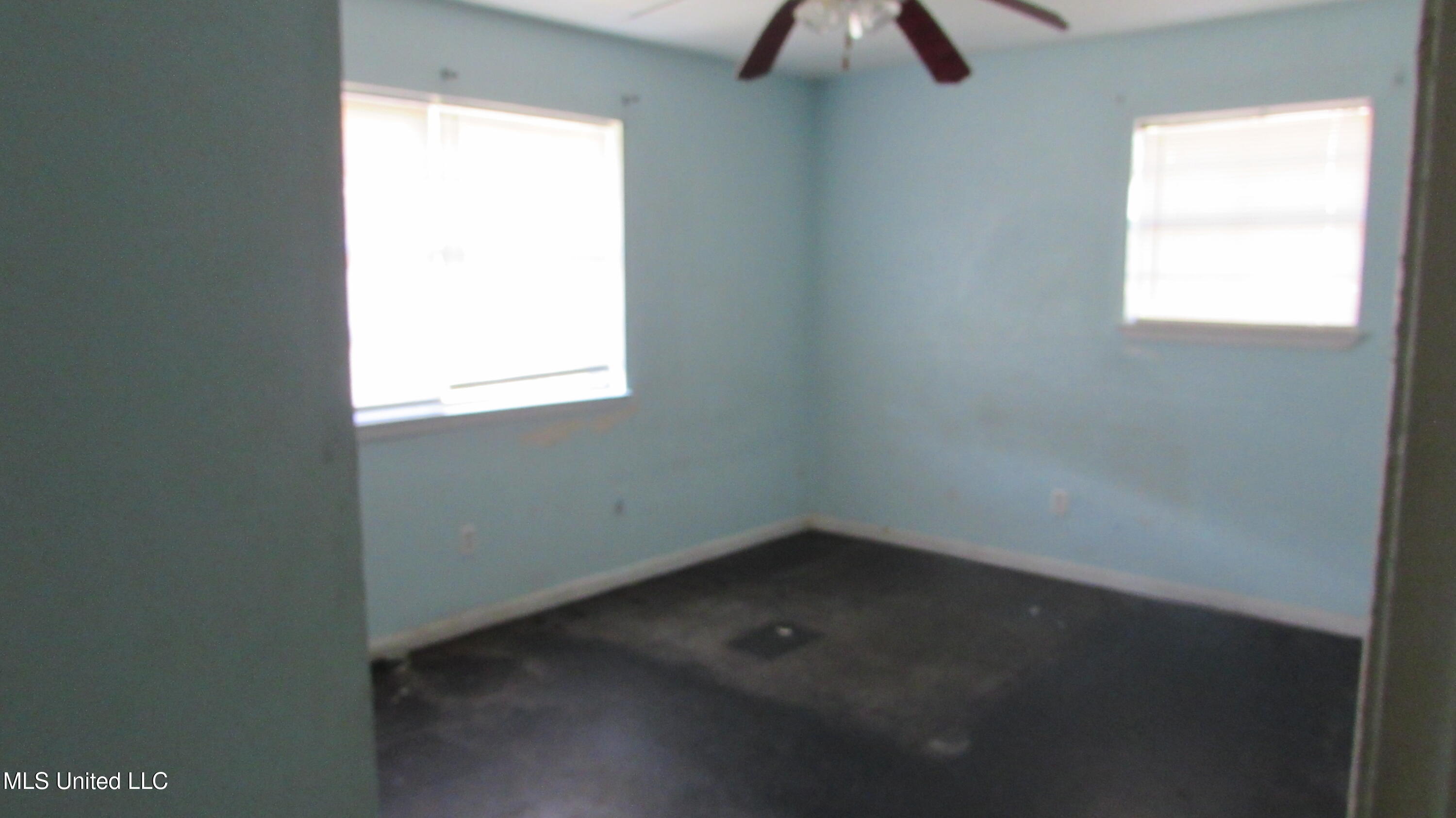 2722 E David Drive Property Photo 16
