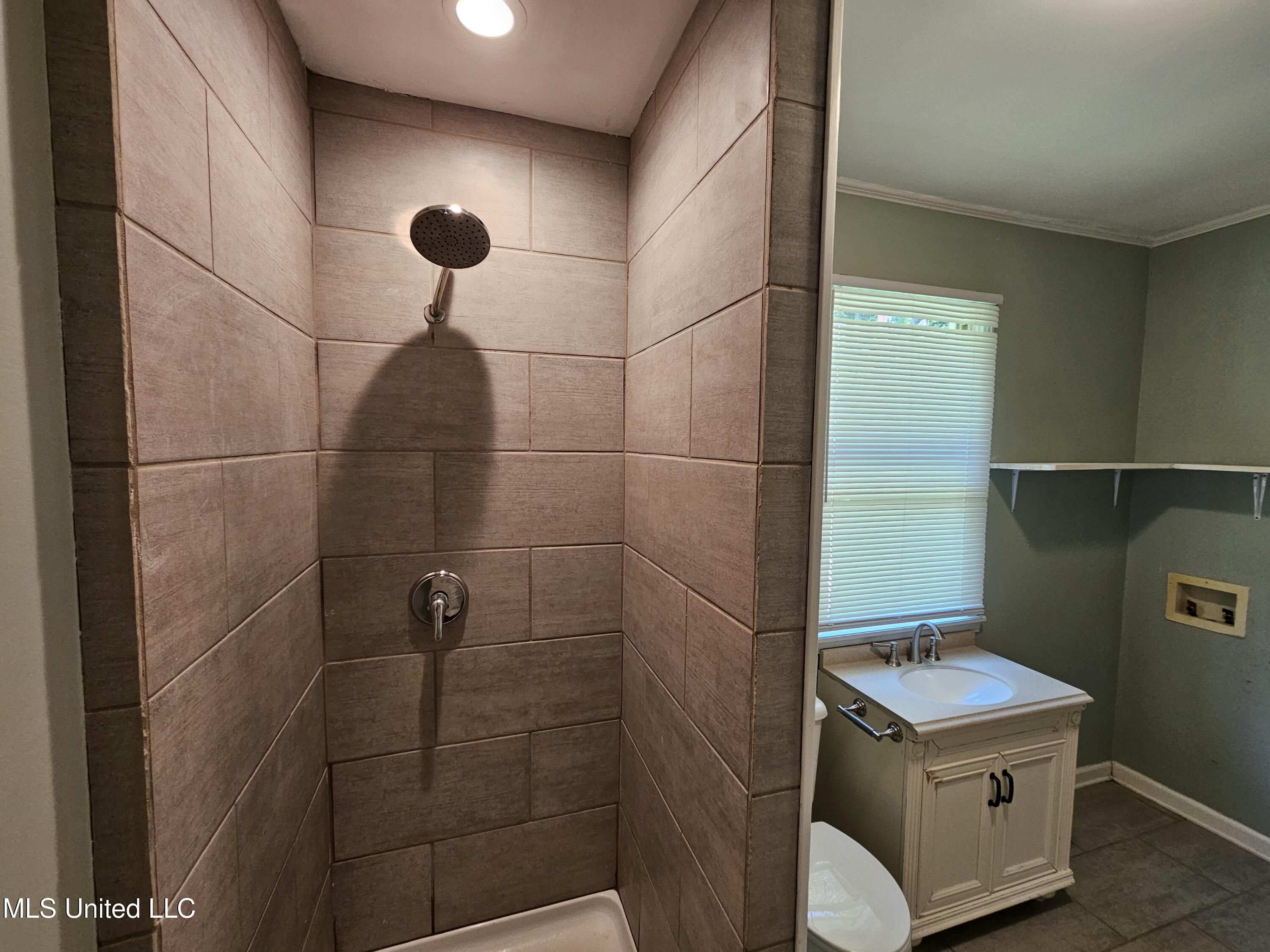 2445 Highway 16 Property Photo 12